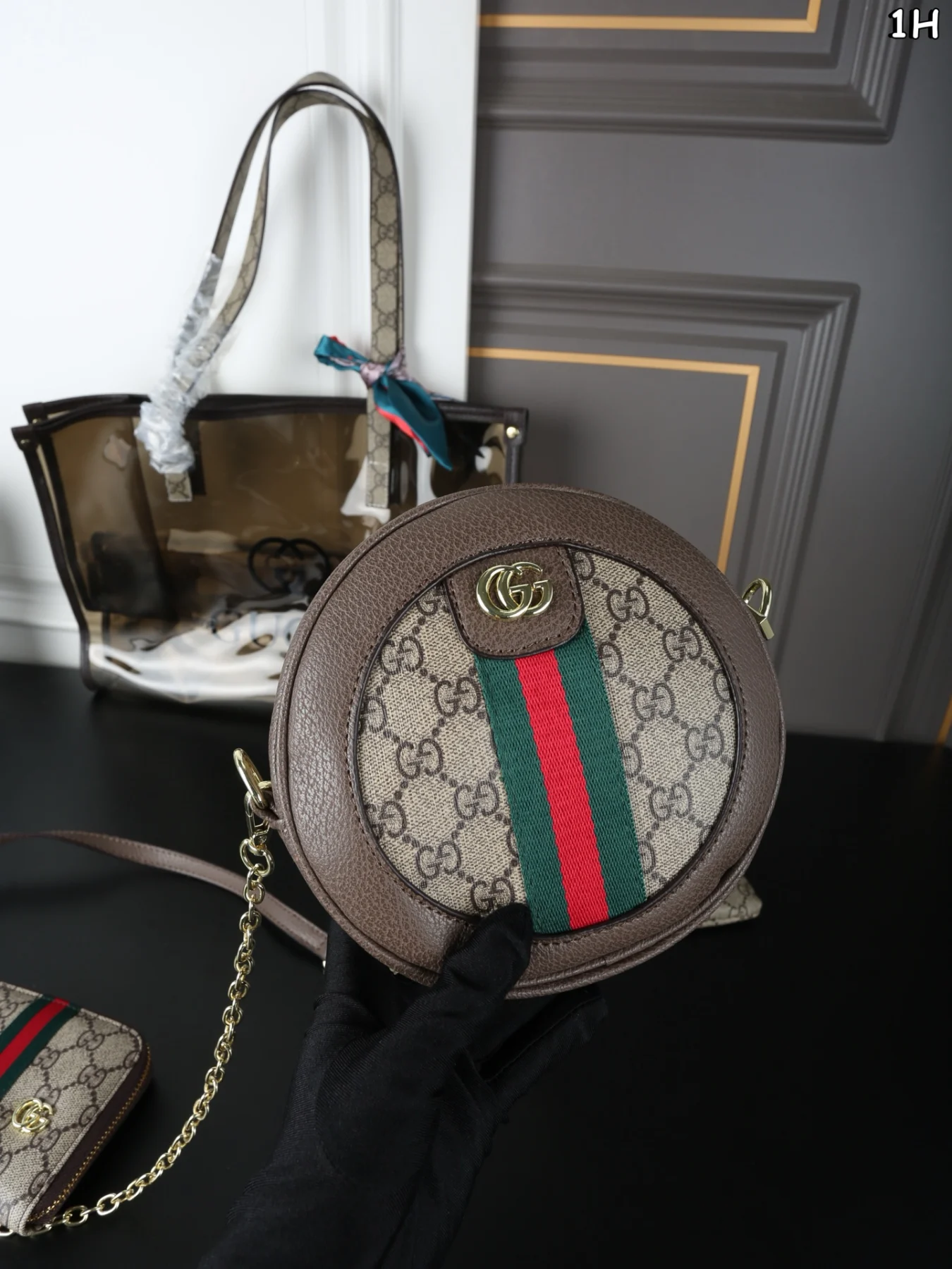 GUCCI Tote Bag + Tote Bag + Wallet