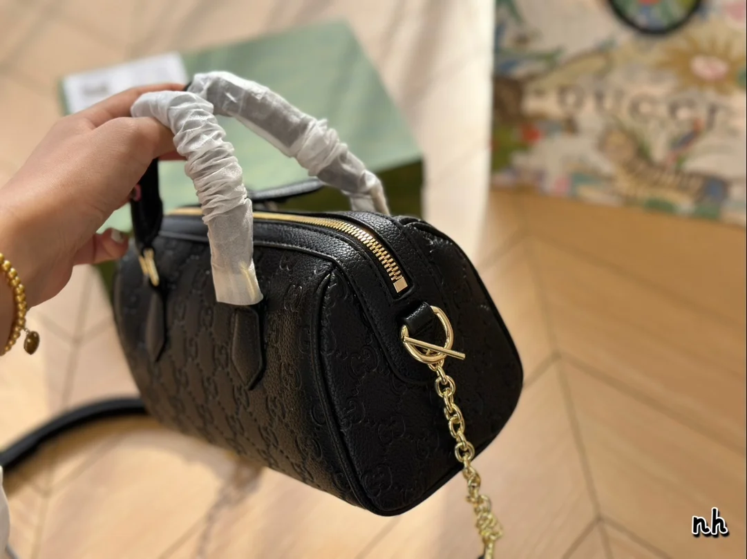 Gucci Speedy Boston Shoulder Bag