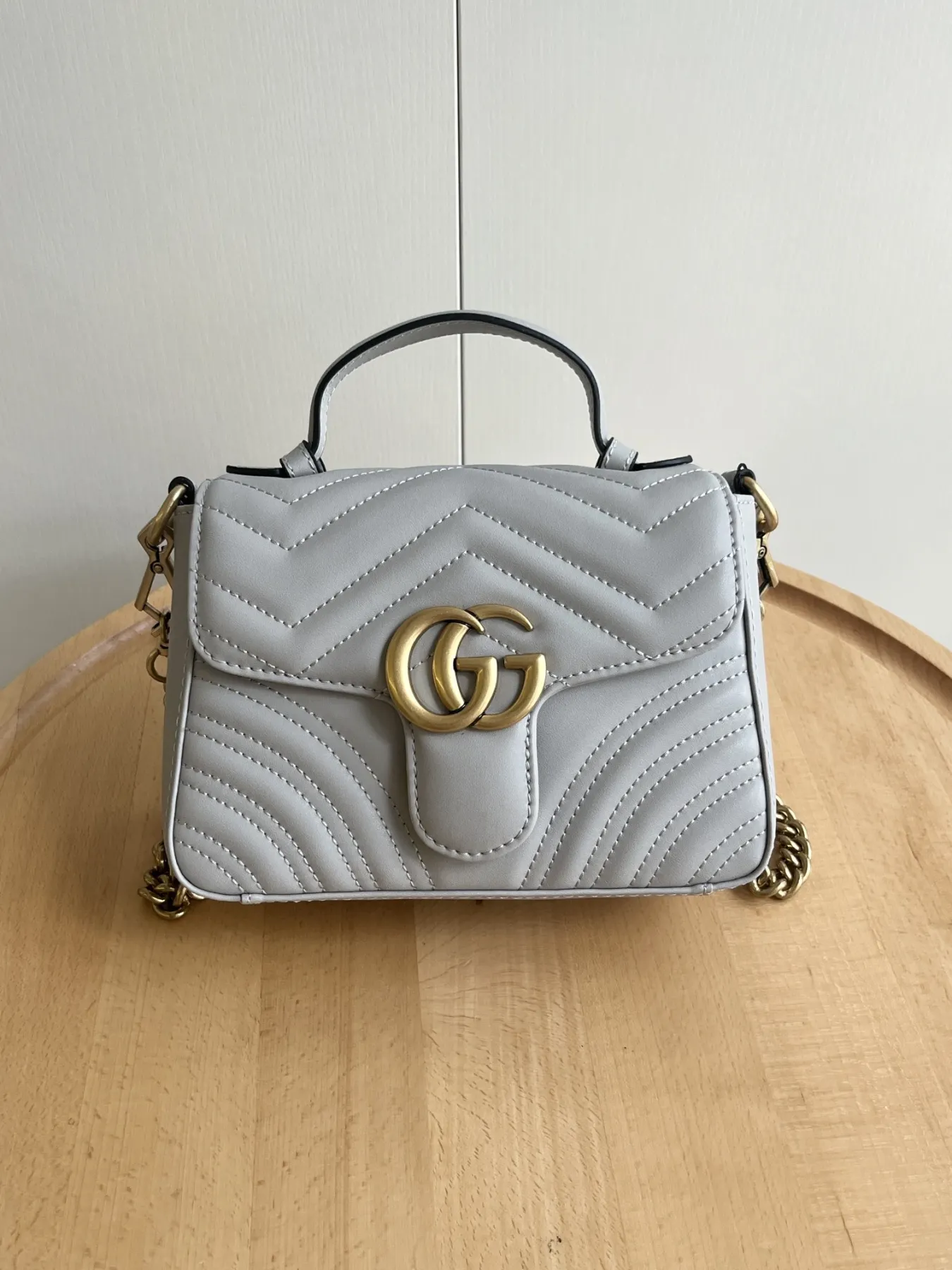 Gucci Marmont mini messenger bag, style: 547260 1