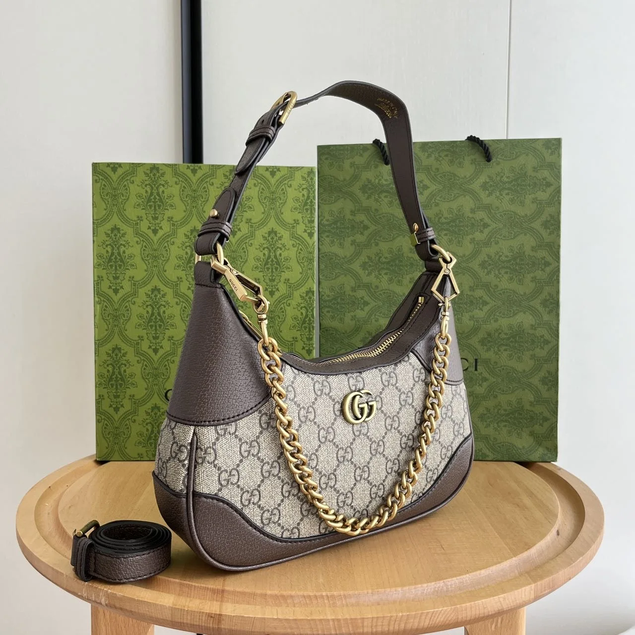 Gucci new Hobo Crescent Bag 731817