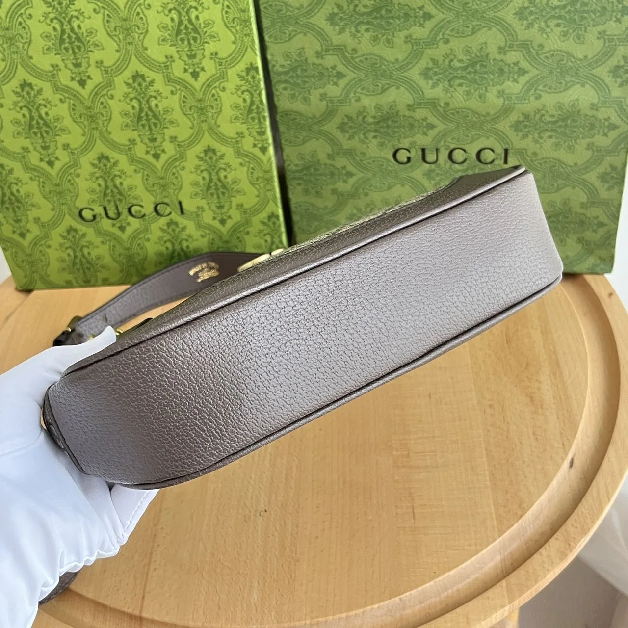 Gucci new Hobo Crescent Bag 731817