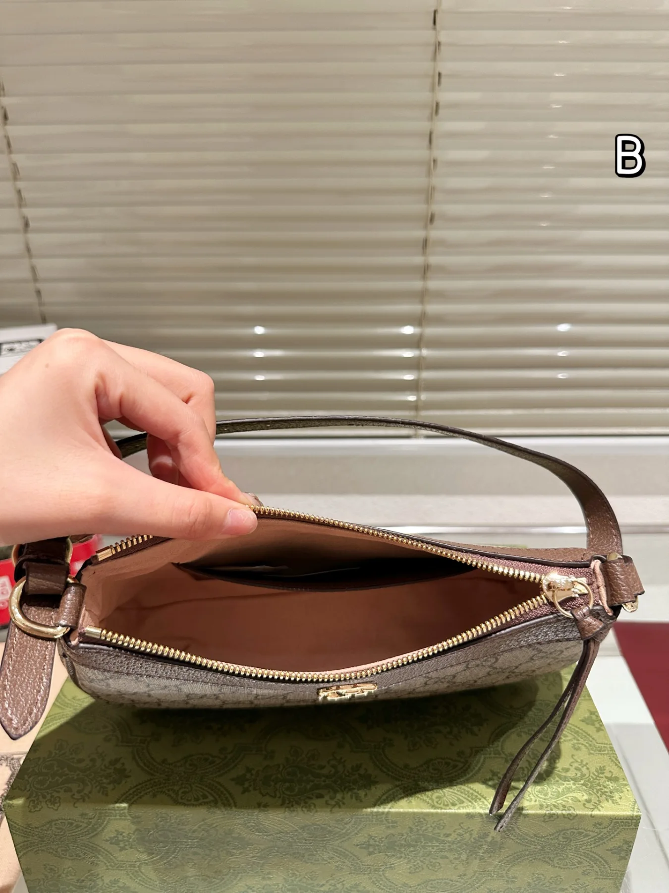 GUCCI Ophidia Mahjong Underarm Handbag