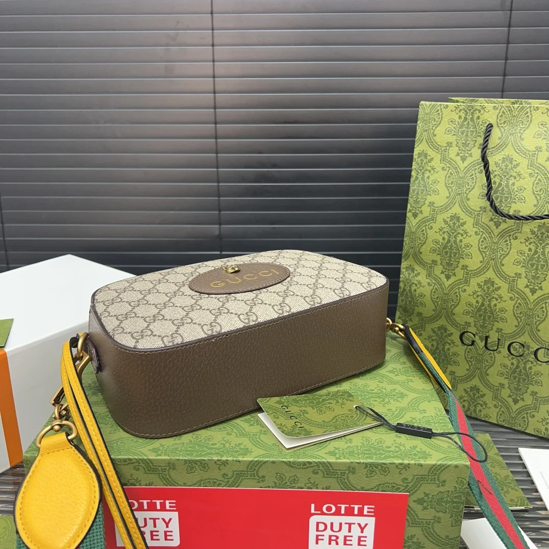 Gucci Camera Shoulder Bag Crossbody Bag