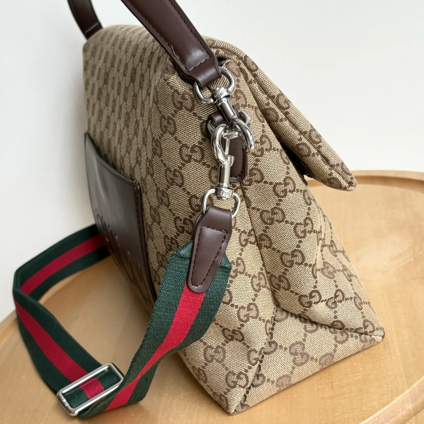 New canvas bag from the Gucci Style: 821616
