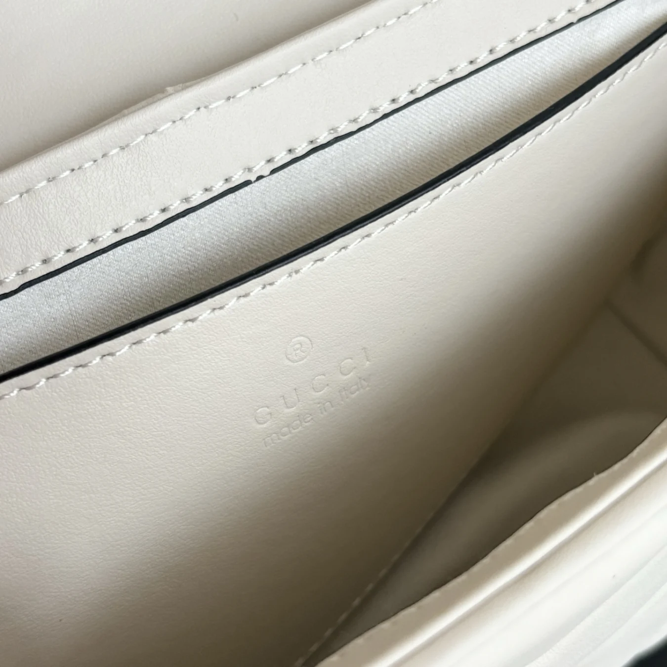 Gucci Small Marmont Model No. 446744