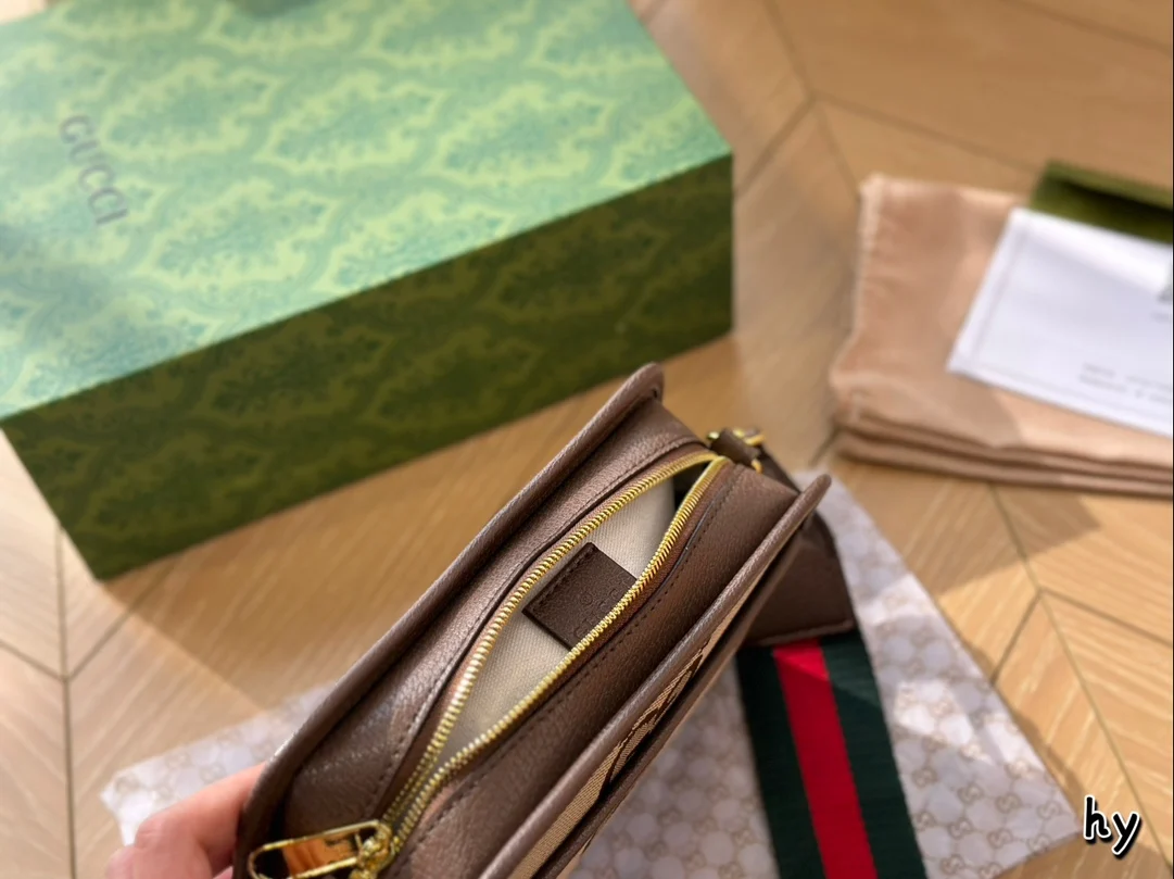 Gucci Camera Shoulder Bag