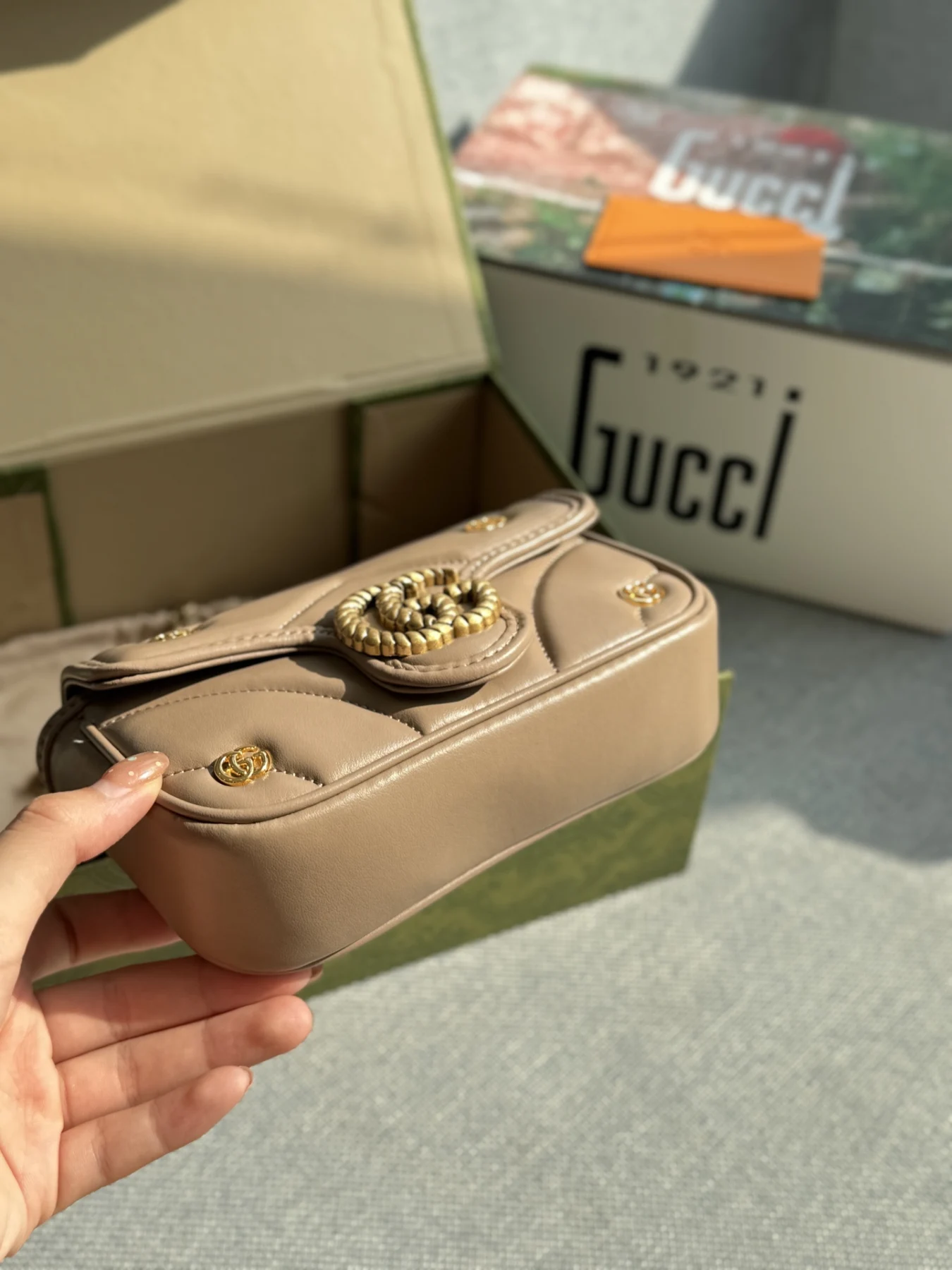 GUCCI Marmont Crossbody Shoulder Bag