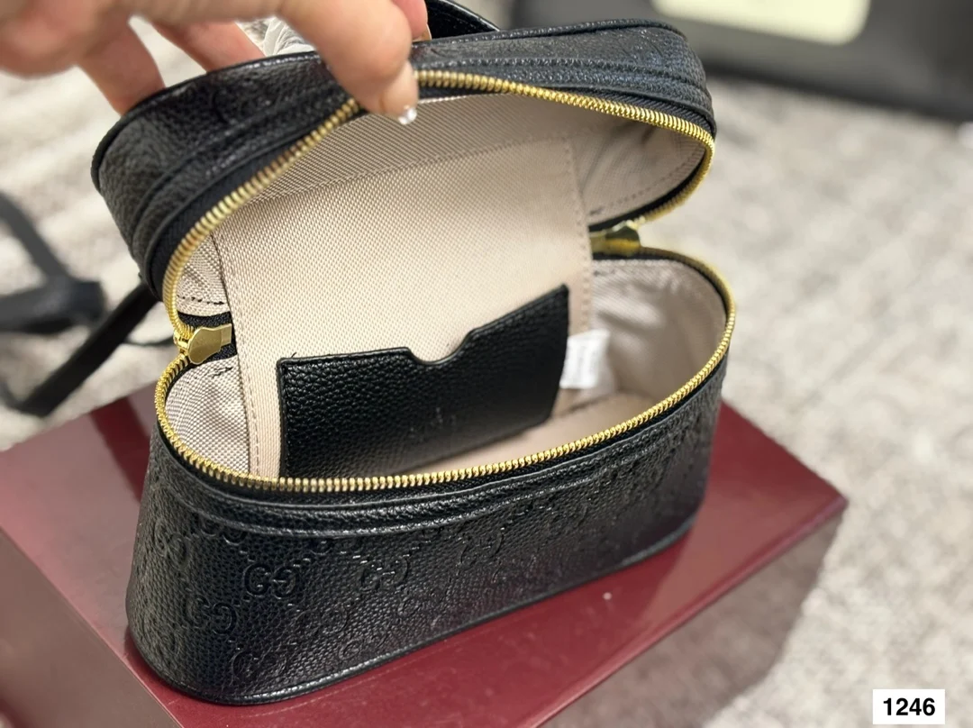 Gucci Ophidia new cosmetic bag