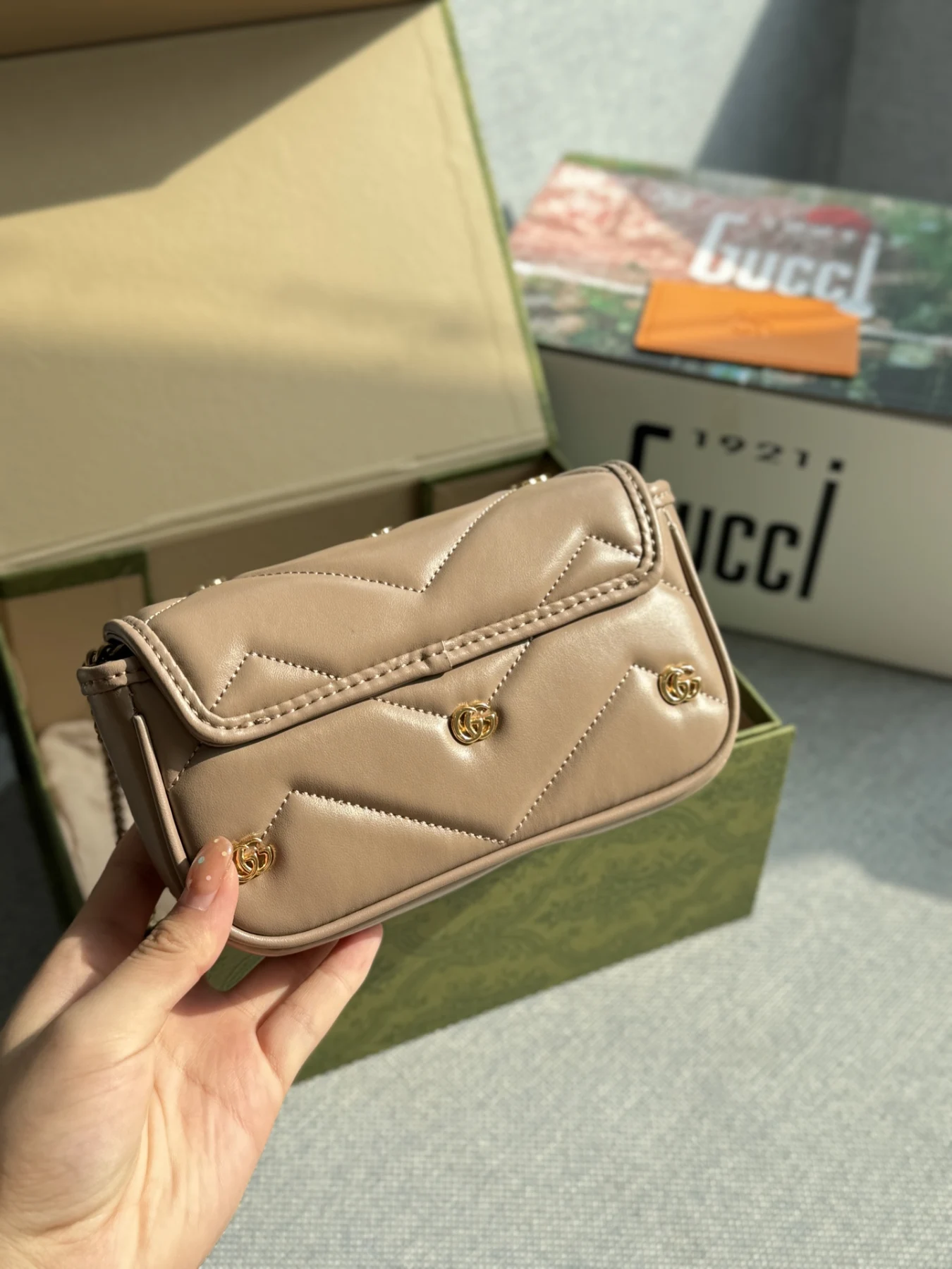 GUCCI Marmont Crossbody Shoulder Bag