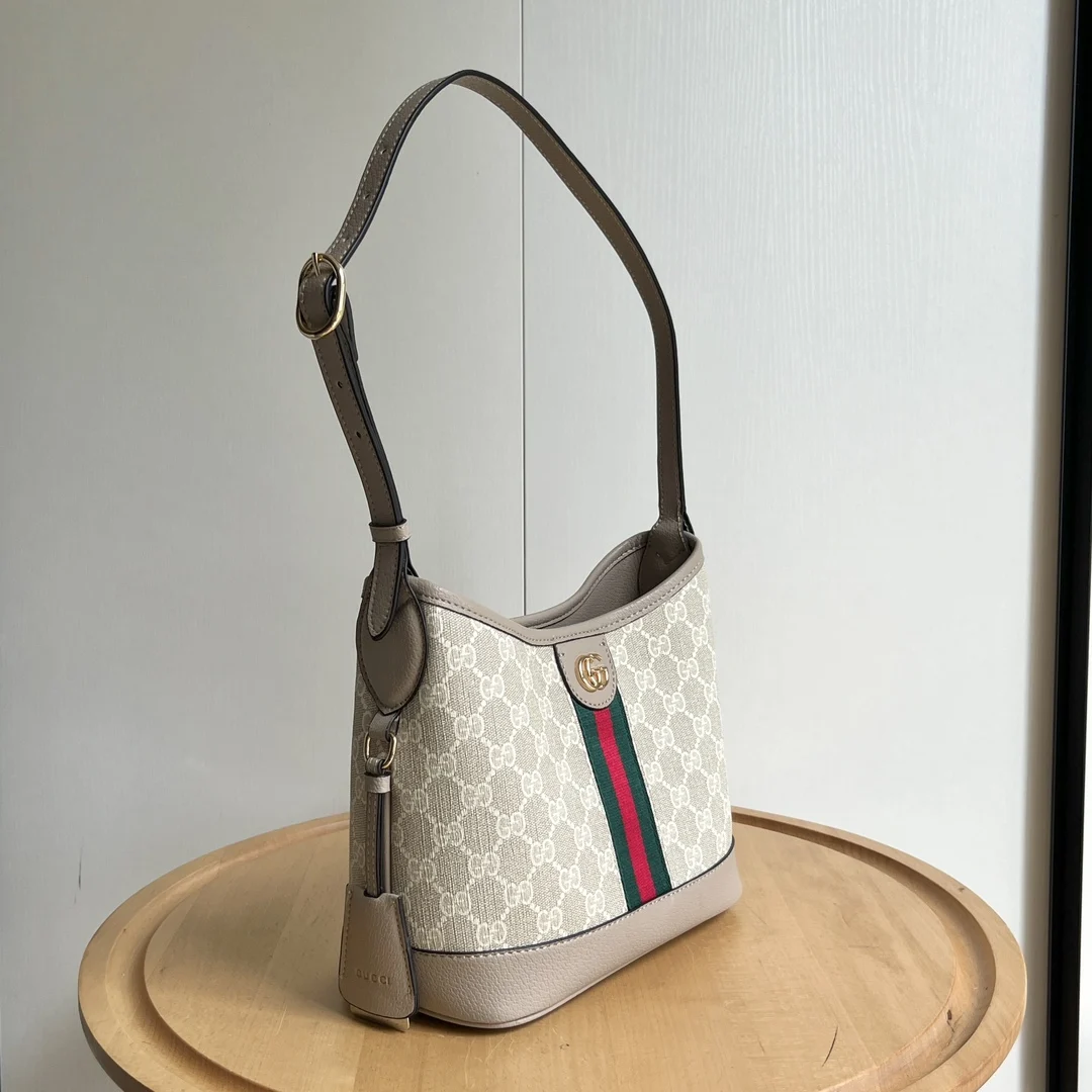 Gucci Ophidia hobo underarm bag, model 781402