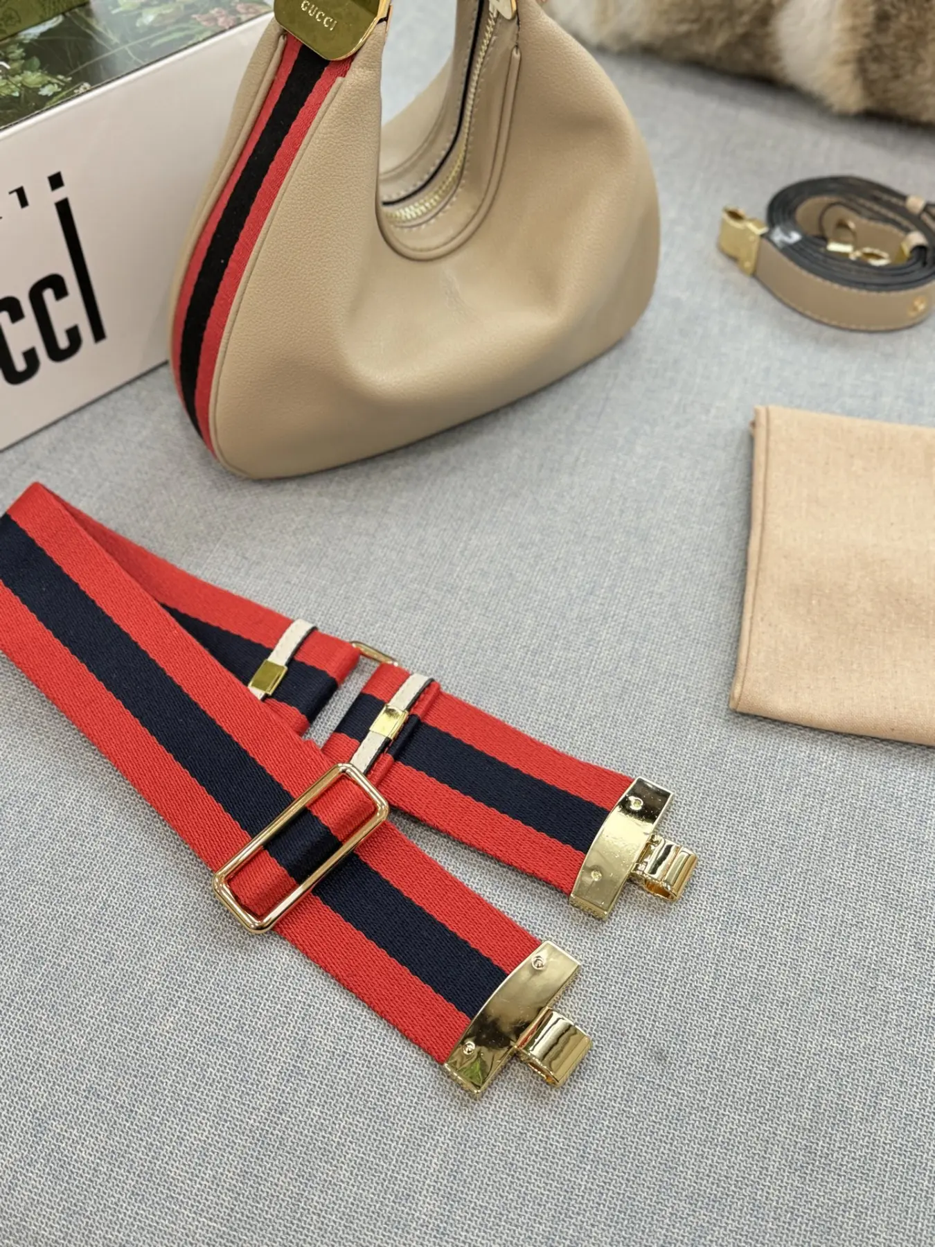 GUCCI Biscuit Bag Attachment 270