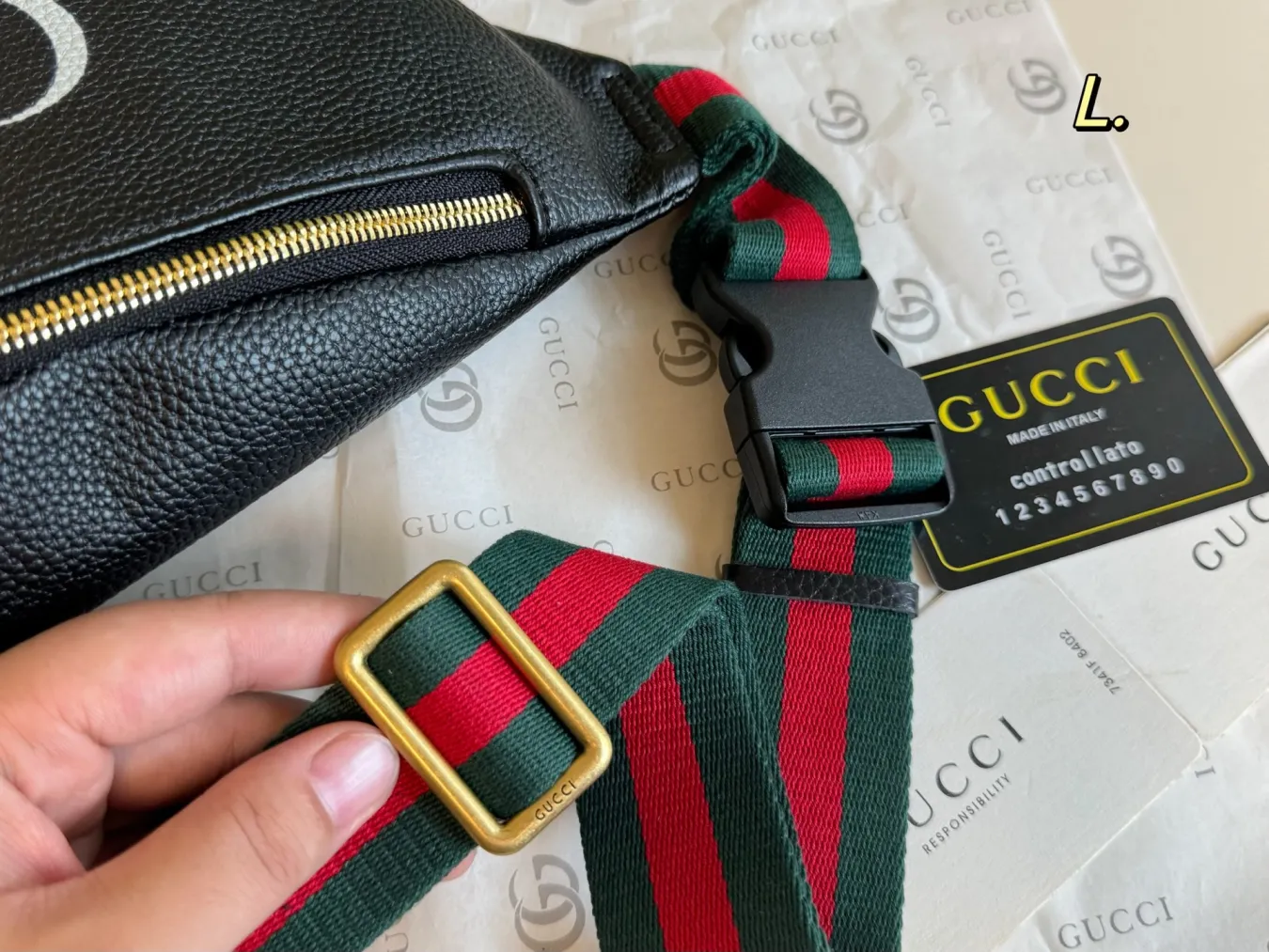 GUCCI waist bag