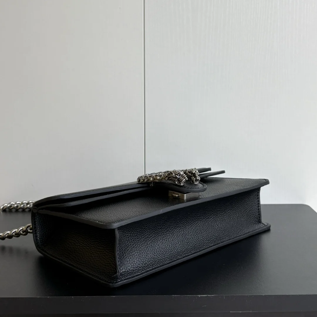 Gucci Dionysus Diamond Buckle Dionysus. Model: 499623