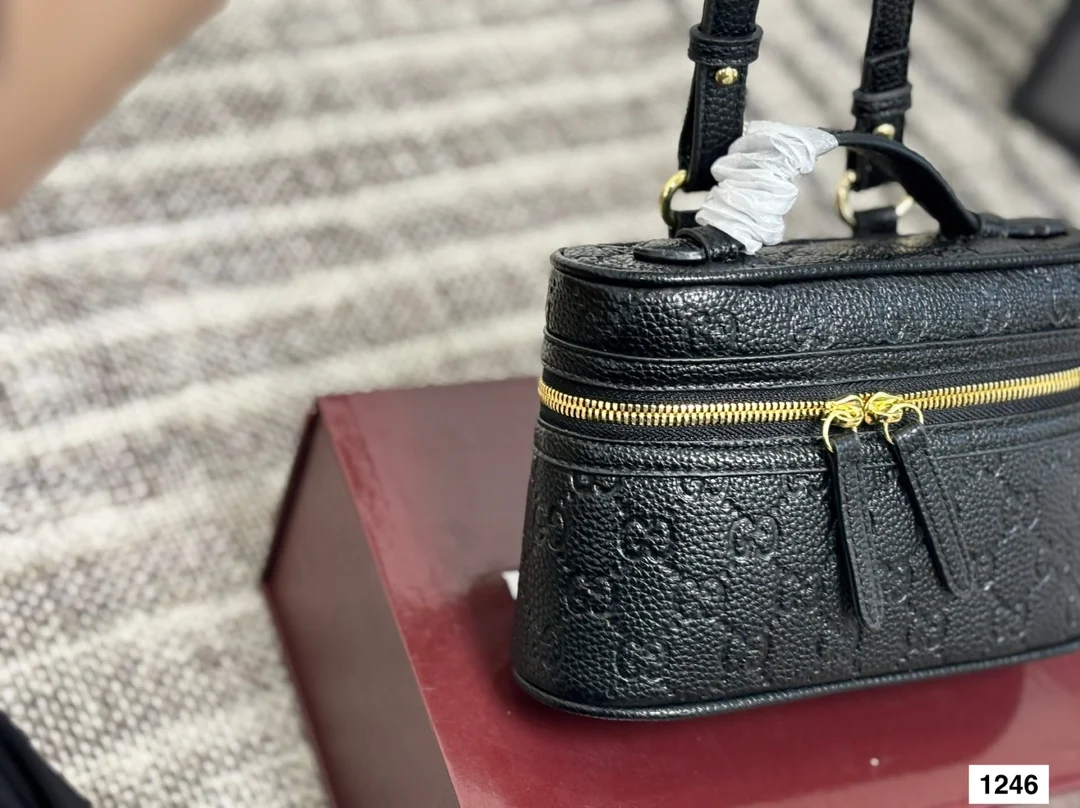 Gucci Ophidia new cosmetic bag