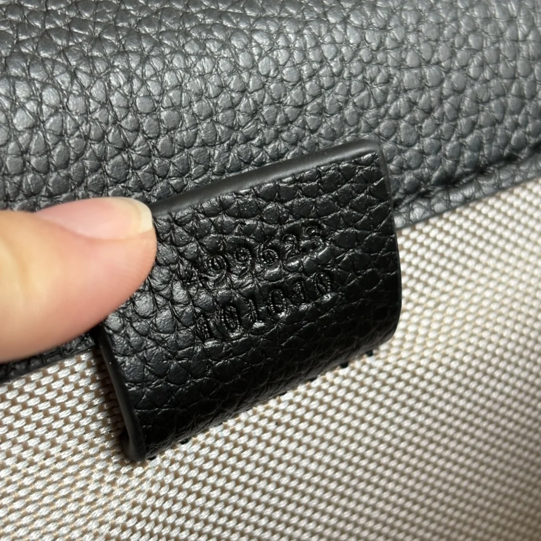 Gucci Dionysus Diamond Buckle Dionysus. Model: 499623