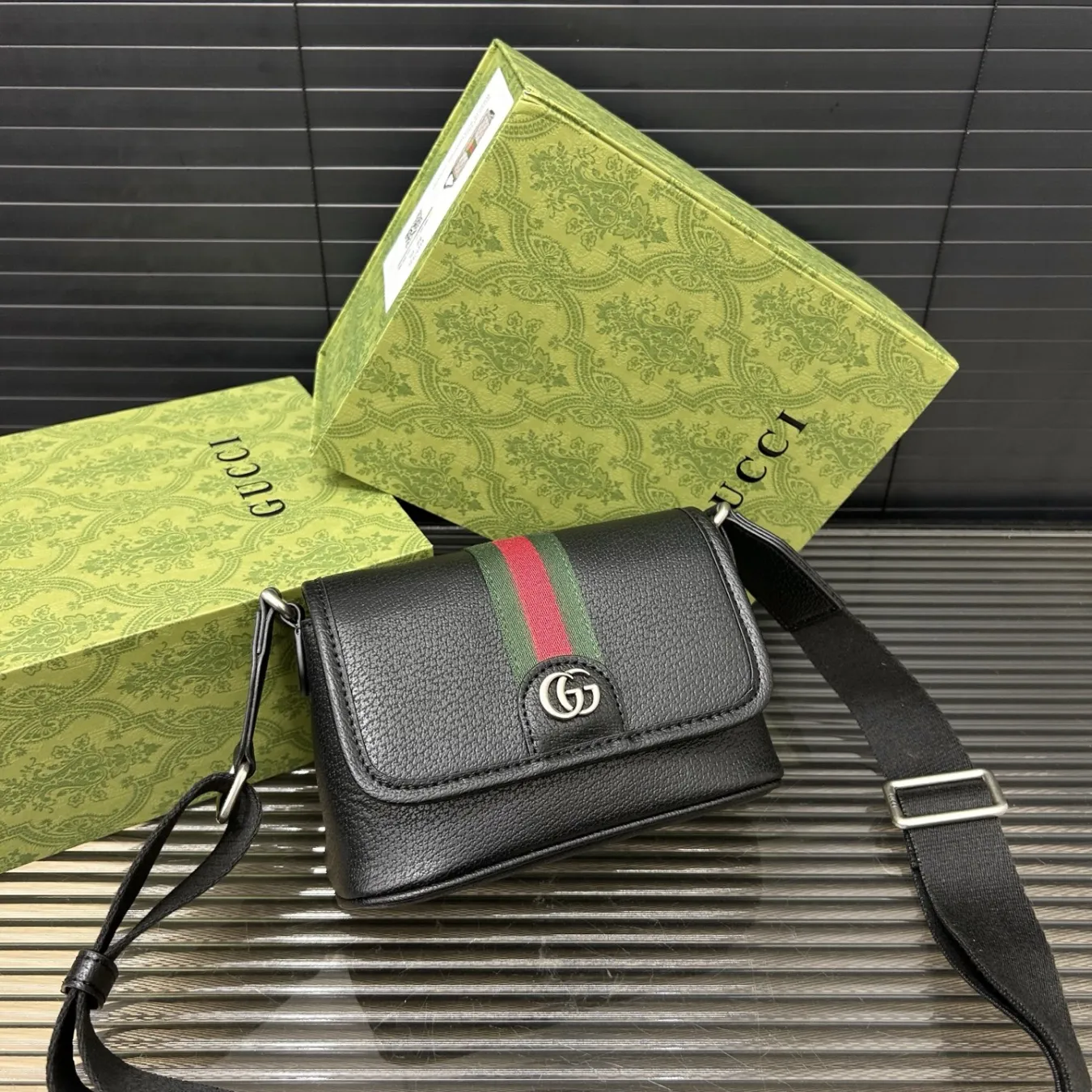 Gucci Ophidia Double G Logo Flap Messenger Bag