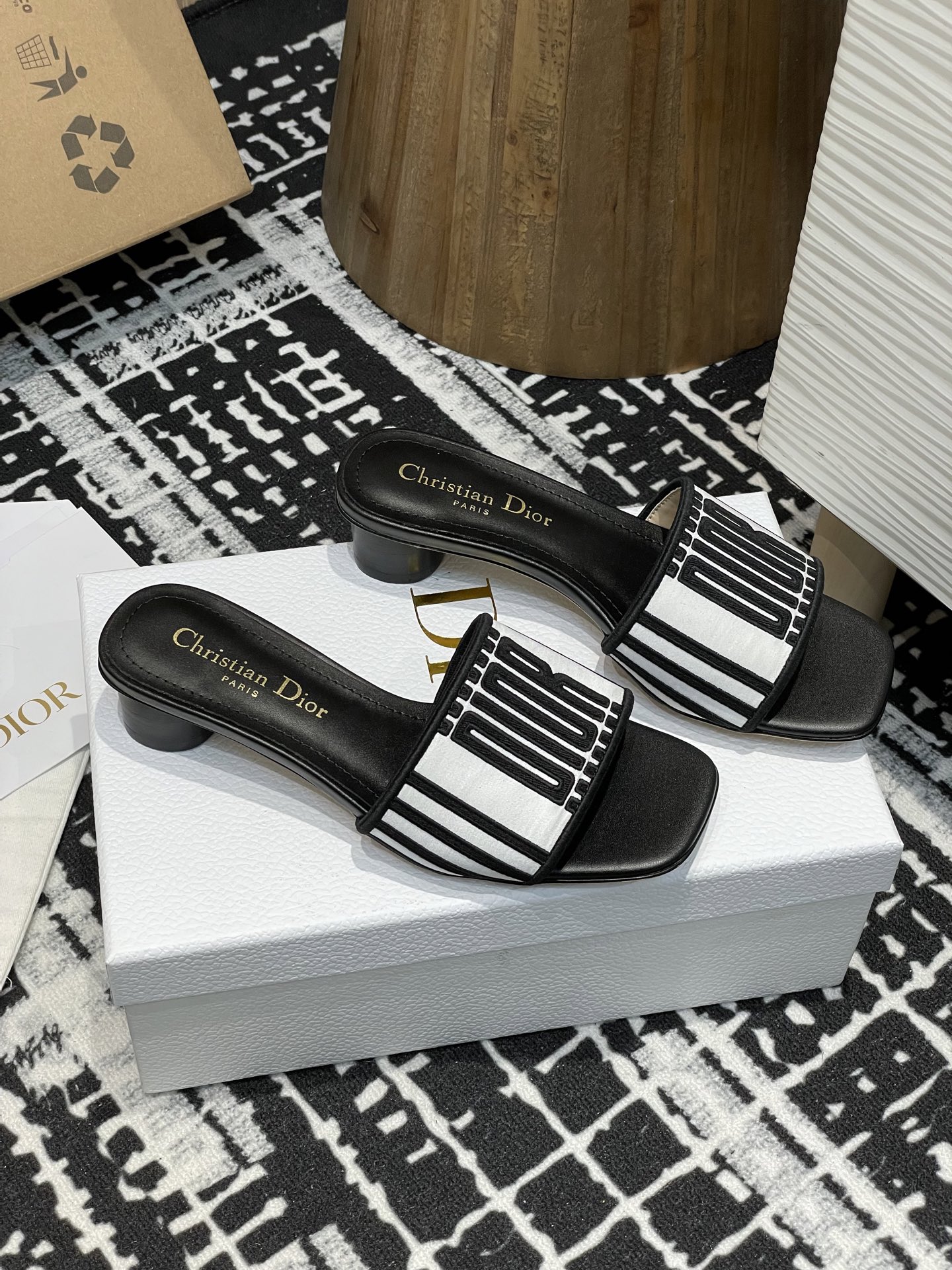 Dior Slipper Sandals Low Heel Shoes