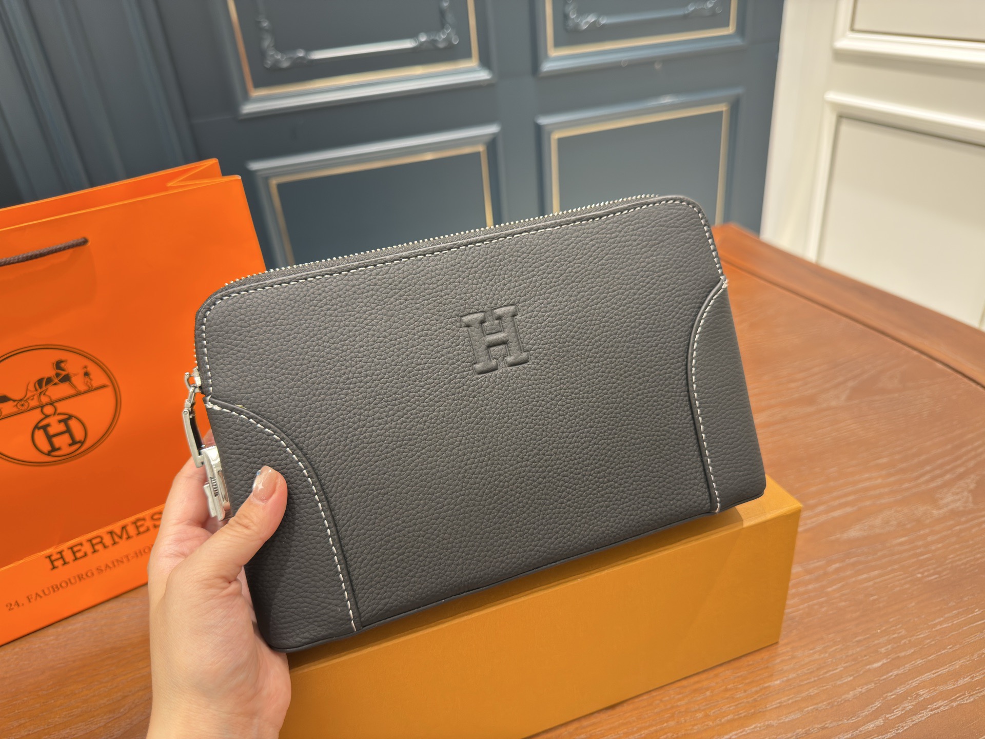 Hermes Ophidia Lock Clutch 26cm