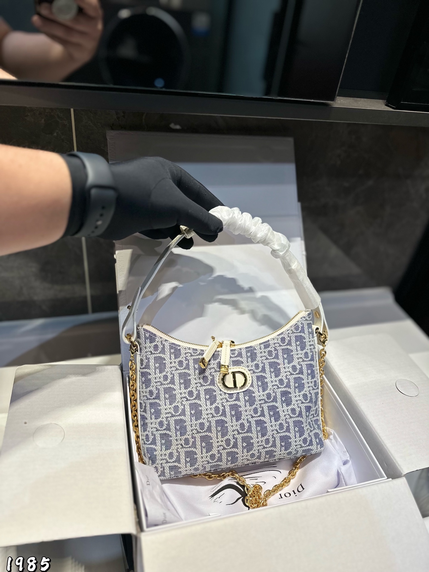 DIOR 30 Montaigne Mini Chain Bag