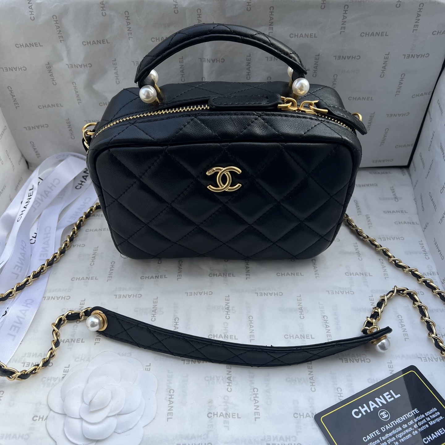 Chanel 25P Camera Bag Lambskin Pearl Bag