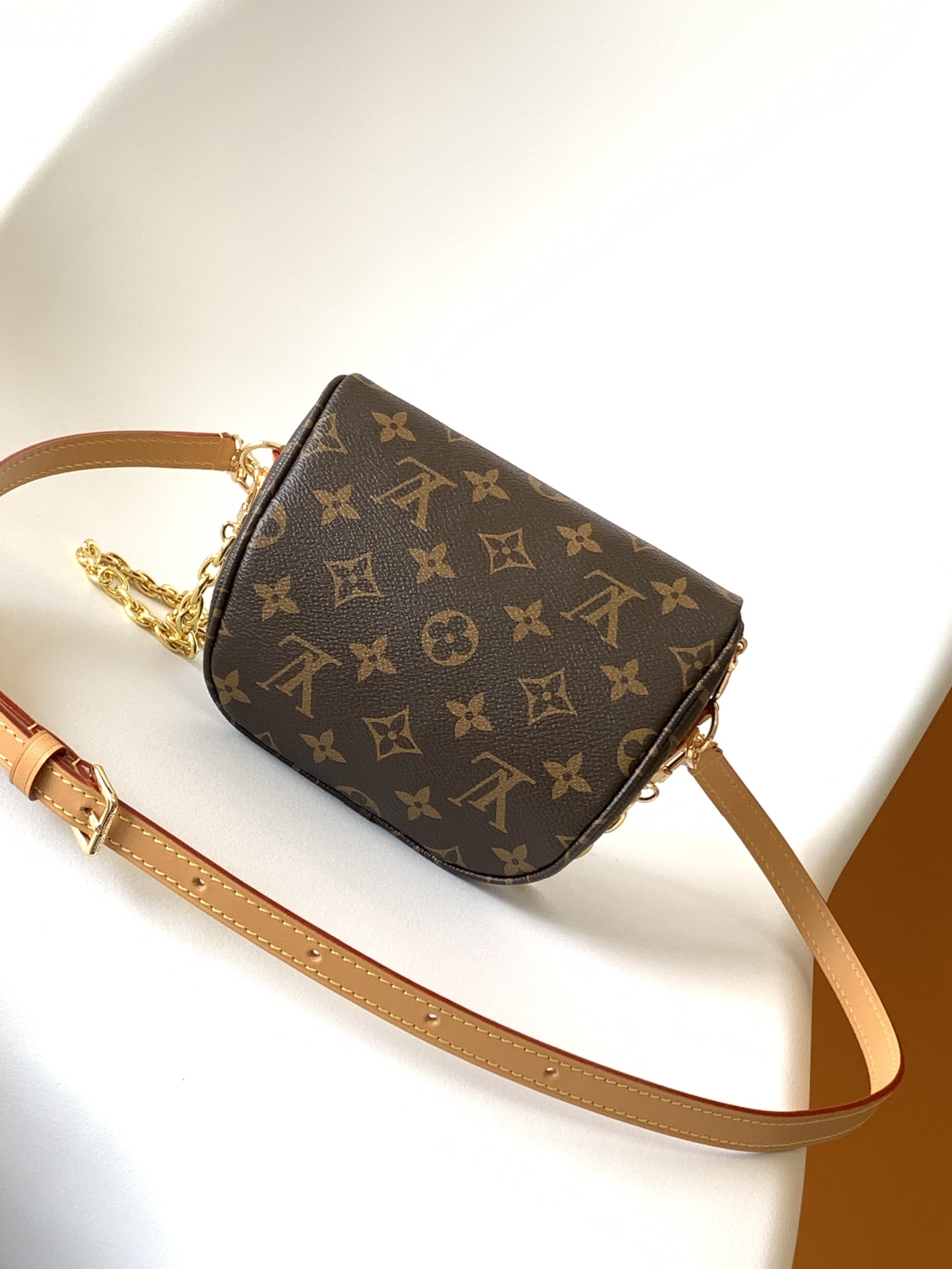 Louis Vuitton LV Bumbag Bag M82335 10A