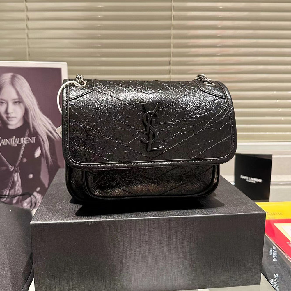 SAINT LAURENT Niki Baby In Vintage Leather Shoulder Bag