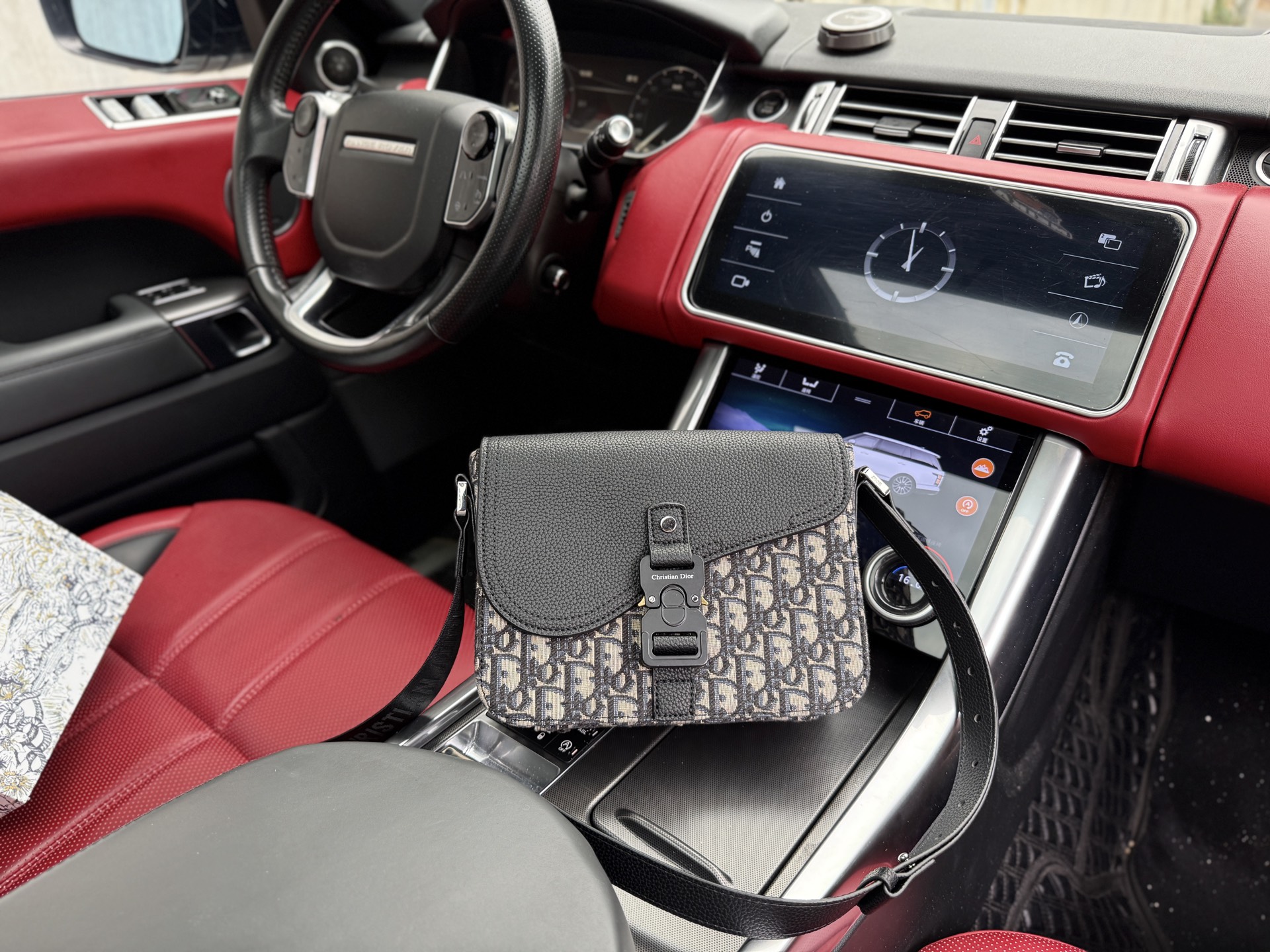 DIOR Saddle Mini Messenger Bag