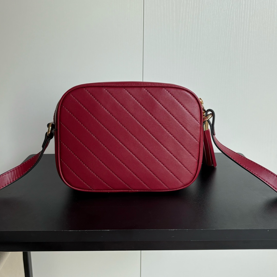 Gucci Blondie camera bag. Model: 742360