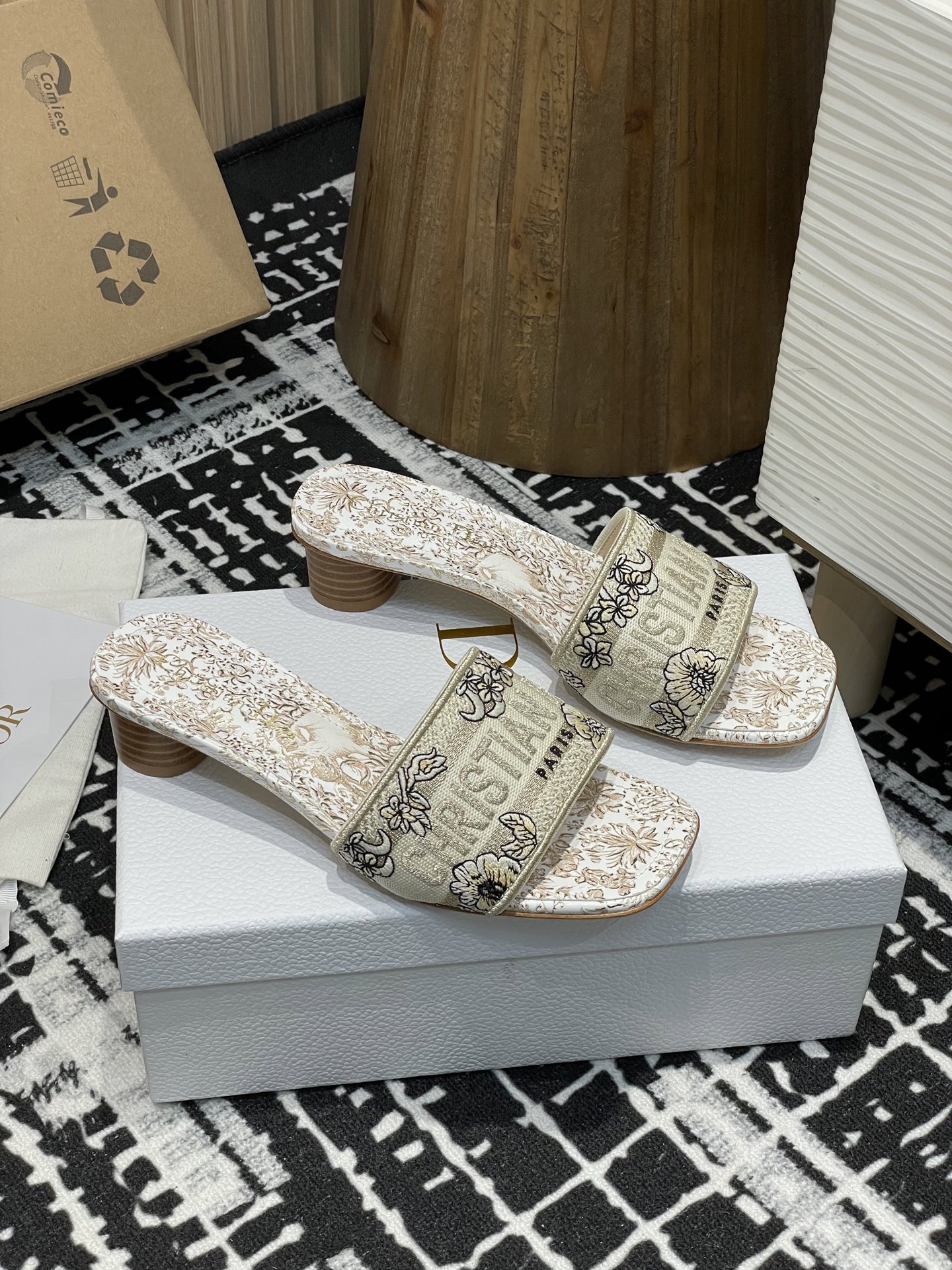 Dior Slipper Sandals Low Heel Shoes