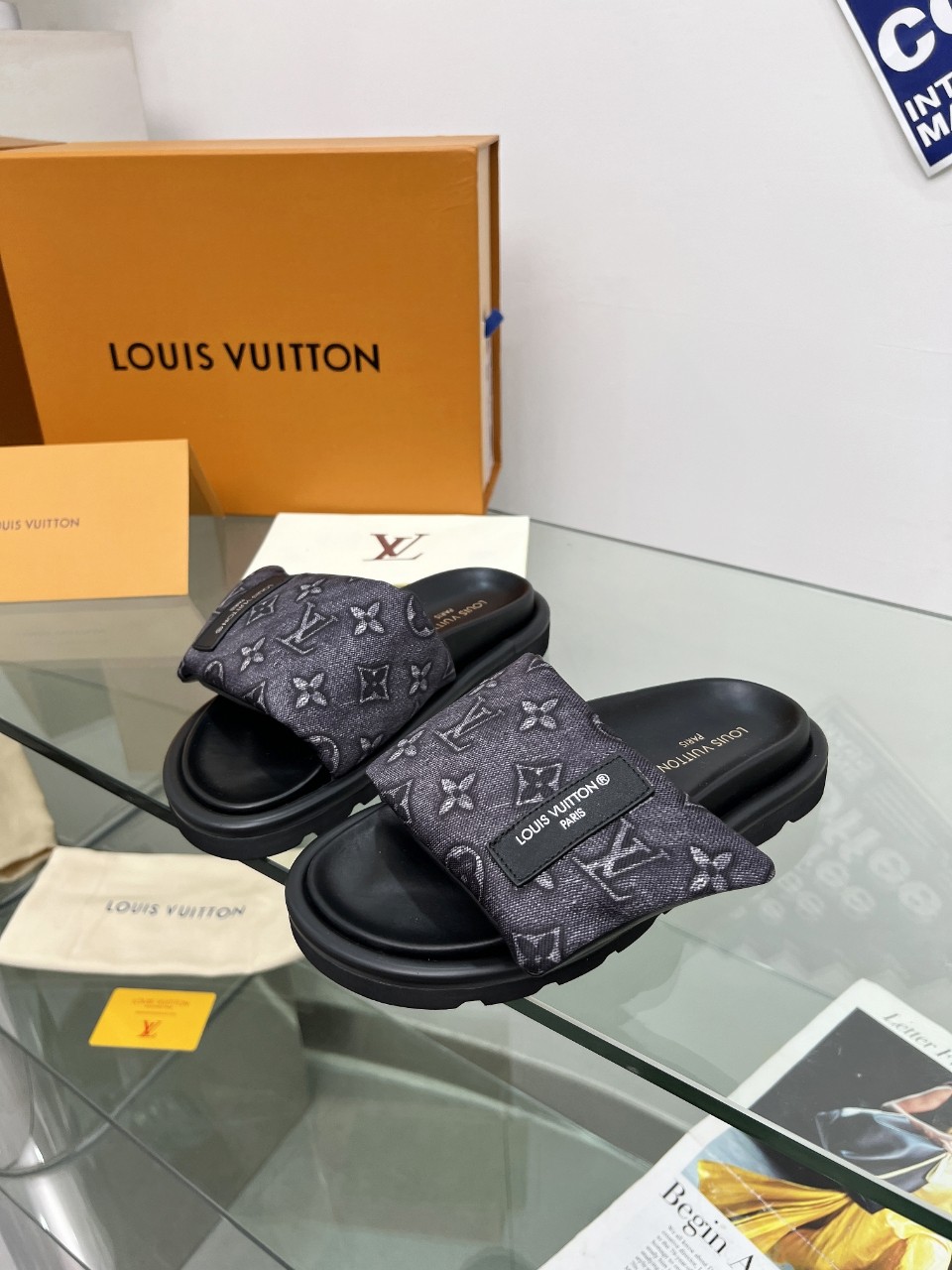 Louis Vuitton LV POOL PILLOW COMFORT Sandals Shoes