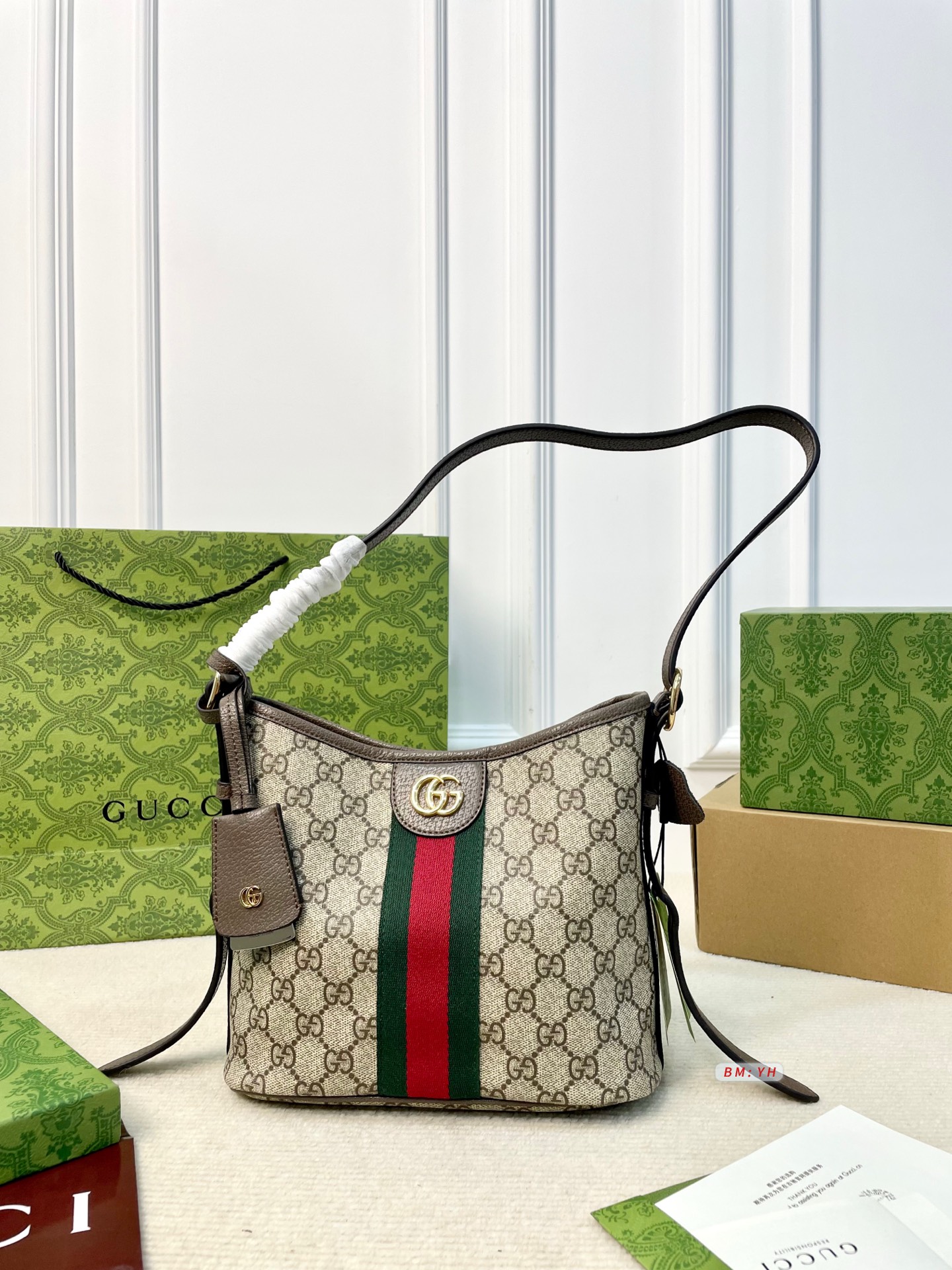 GUCCI Ophidia Bucket Crossbody Bag