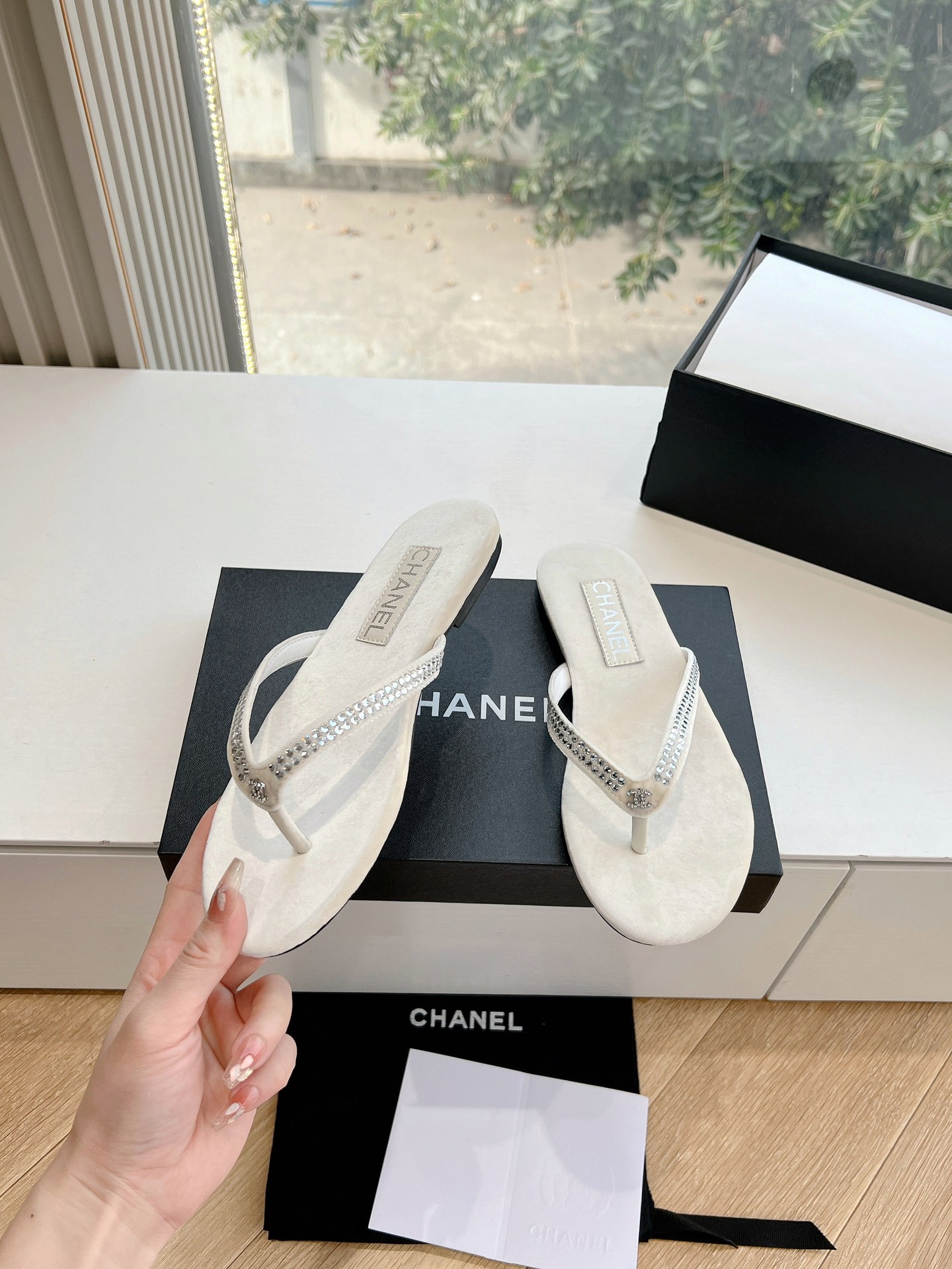 Chanel Clip Toe Slipper Sandals Shoes