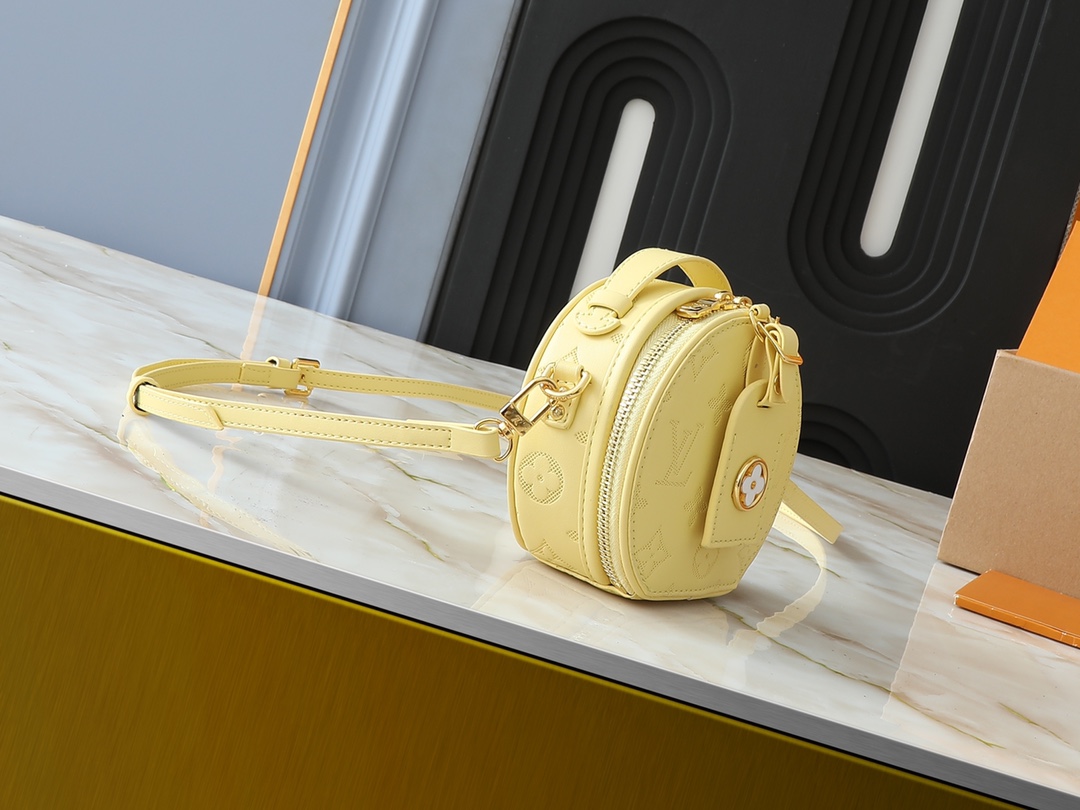 Louis Vuitton Boite Chapeau mini bag. M11294