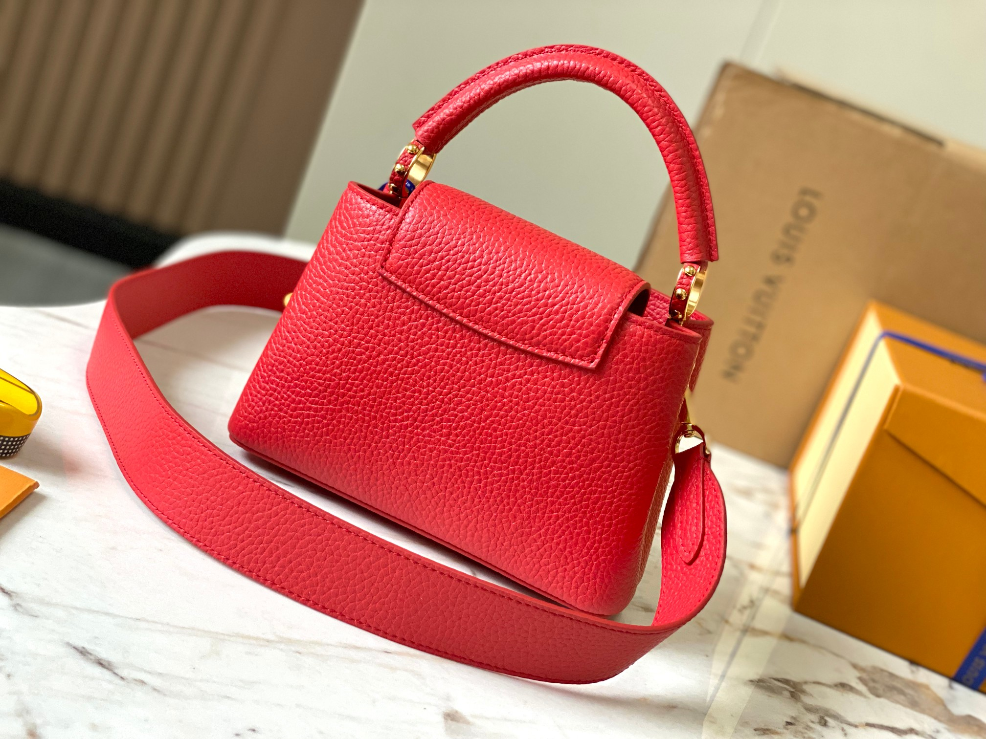LOUIS VUITTON Taurillon Mini Capucines Scarlet  10A Quality
