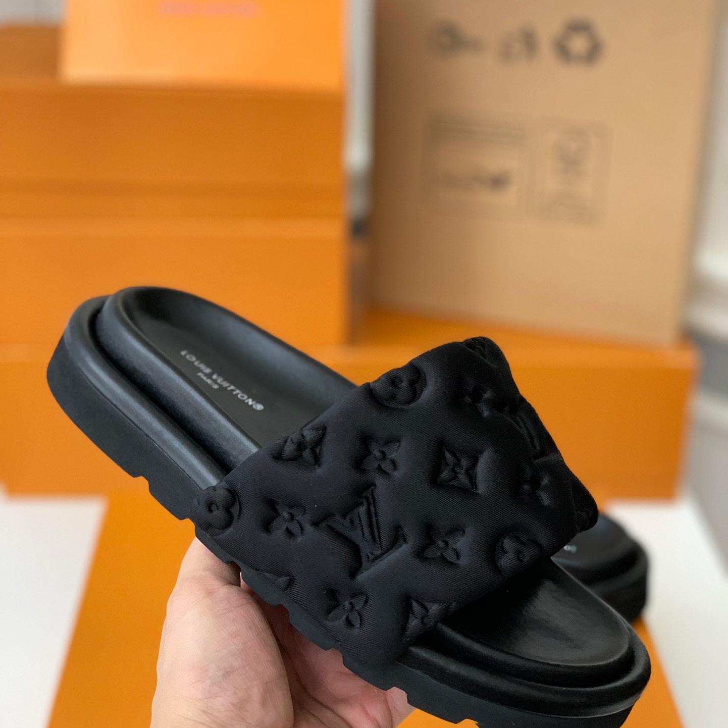 Louis Vuitton LV  WOMEN'S SLIPPERS