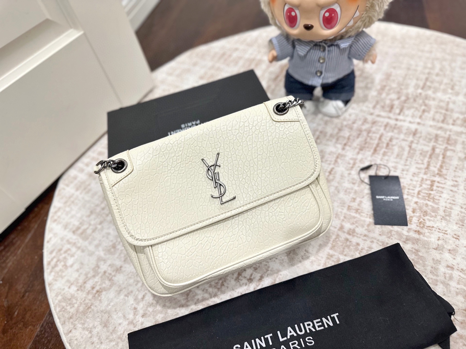 ​​YSL Niki 28cm Crinkled Leather Messenger Crossbody