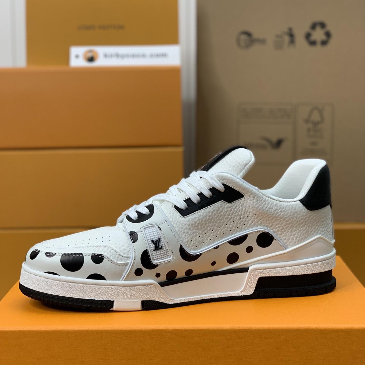 Louis Vuitton LV TRAINER Sneakers