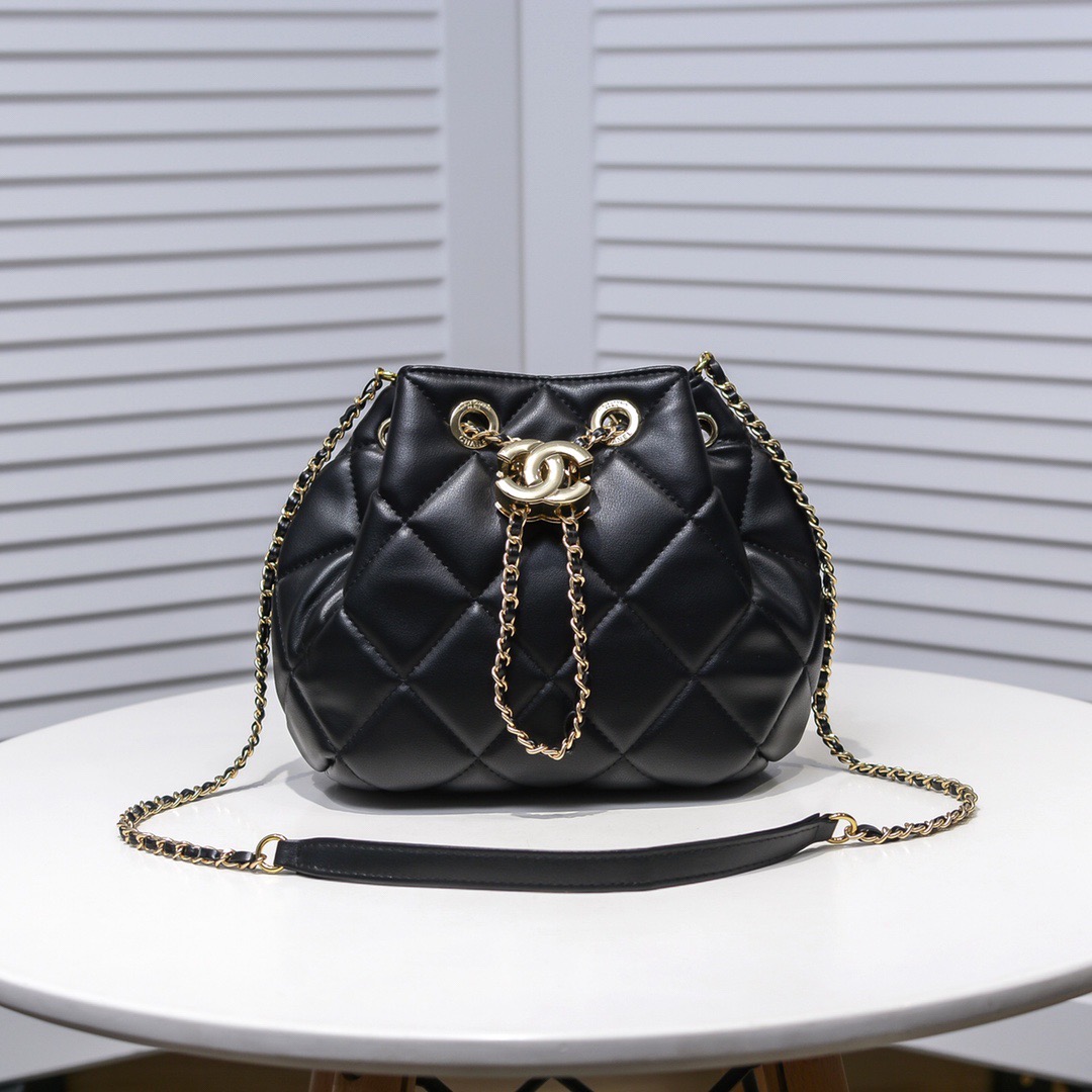 Chanel   Bucket Bag Shoulder Crossbody Bag
