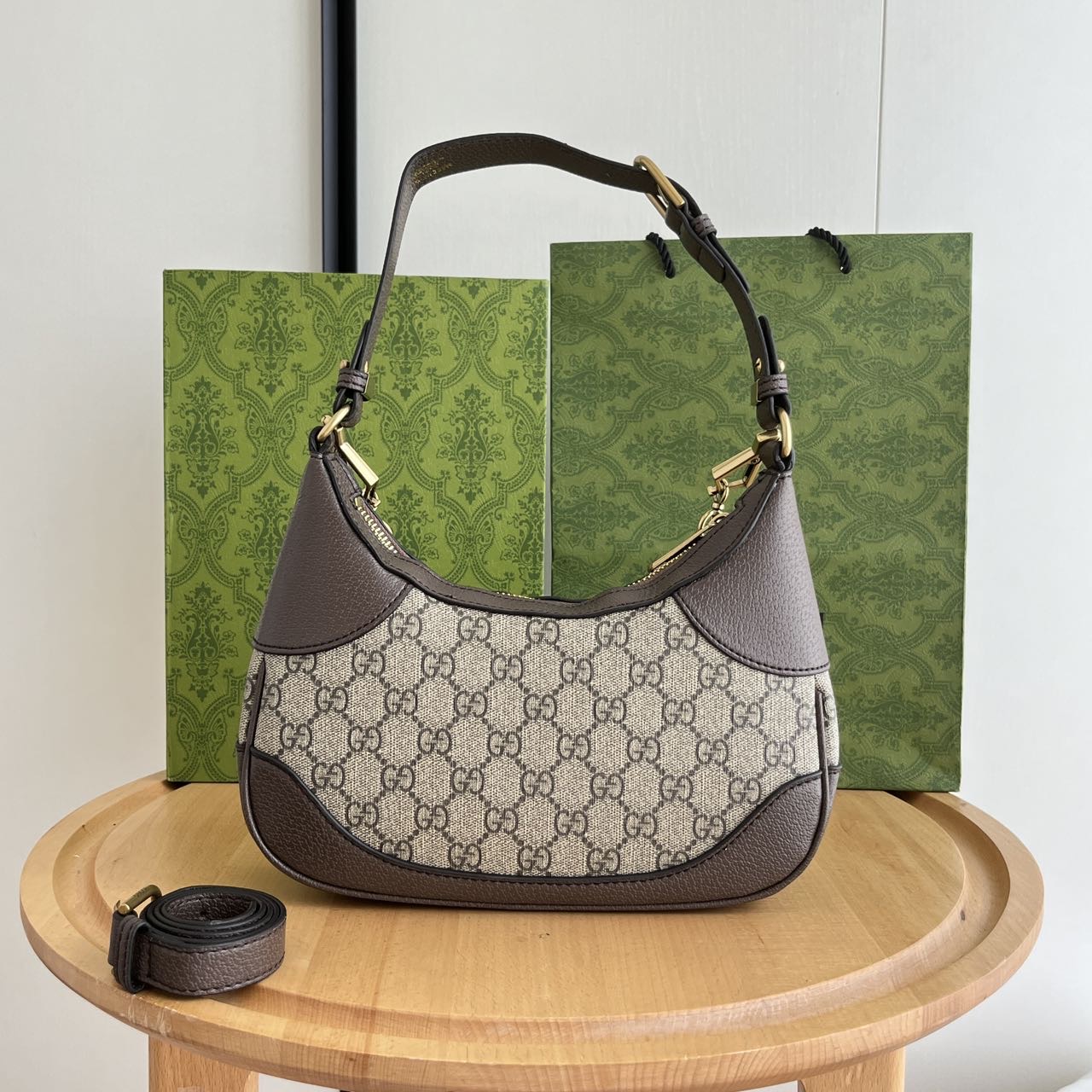 Gucci new Hobo Crescent Bag 731817