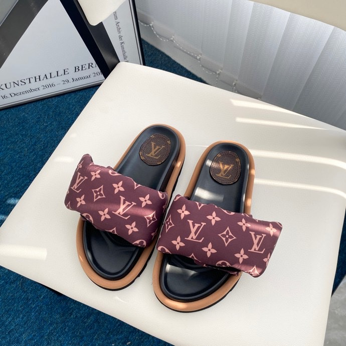 Louis Vuitton LV Pillow Casual Slippers Slide Sandal