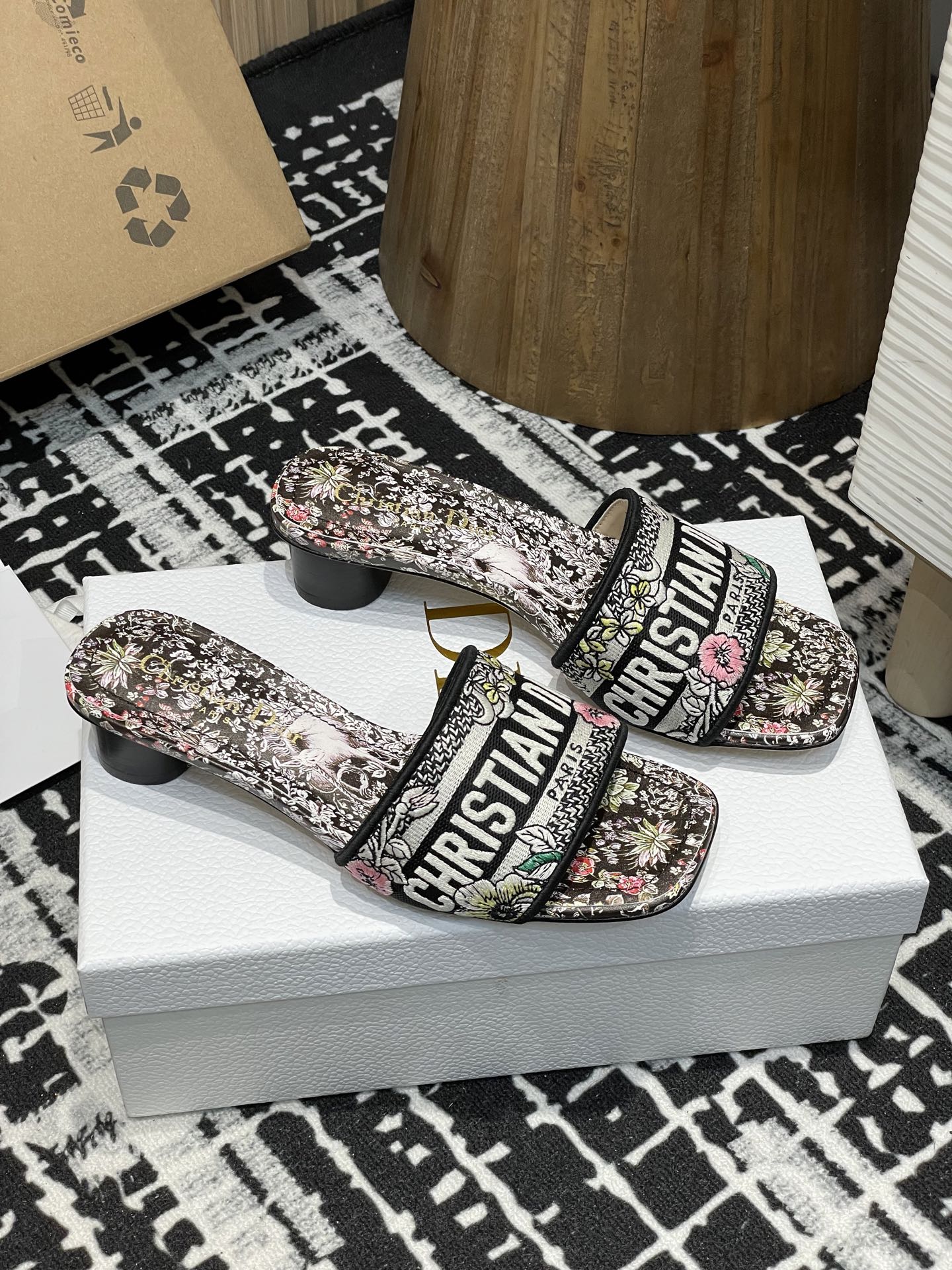 Dior Slipper Sandals Low Heel Shoes