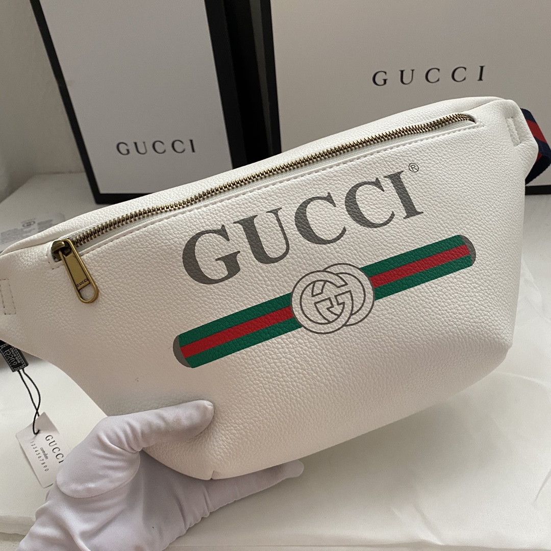 Gucci Cruise 18 waist bag. Model 493869