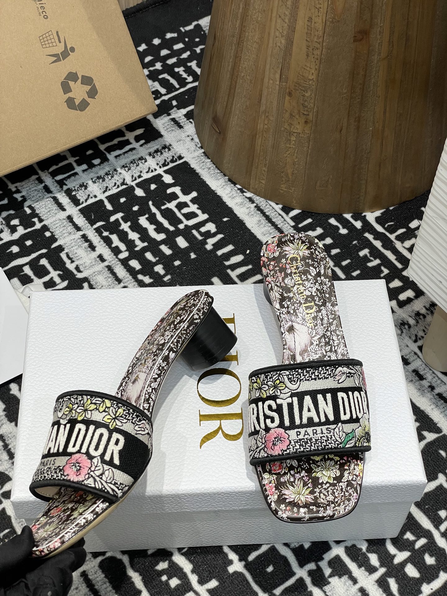 Dior Slipper Sandals Low Heel Shoes