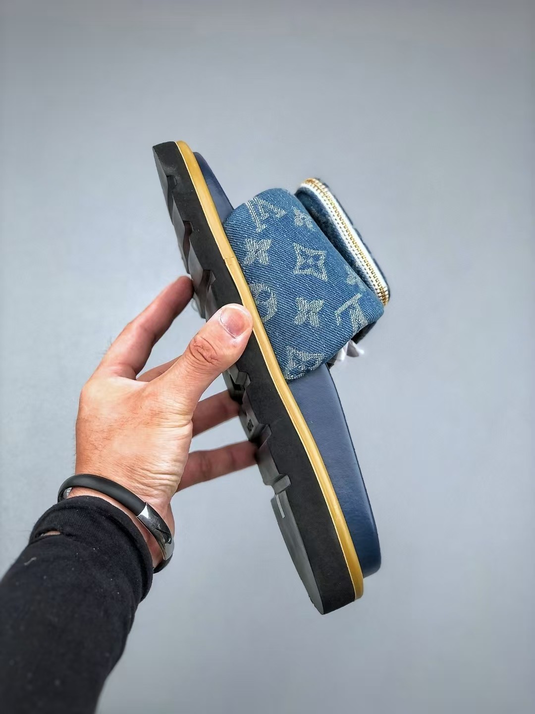 Louis Vuitton Blue Thick low Velcro slippers