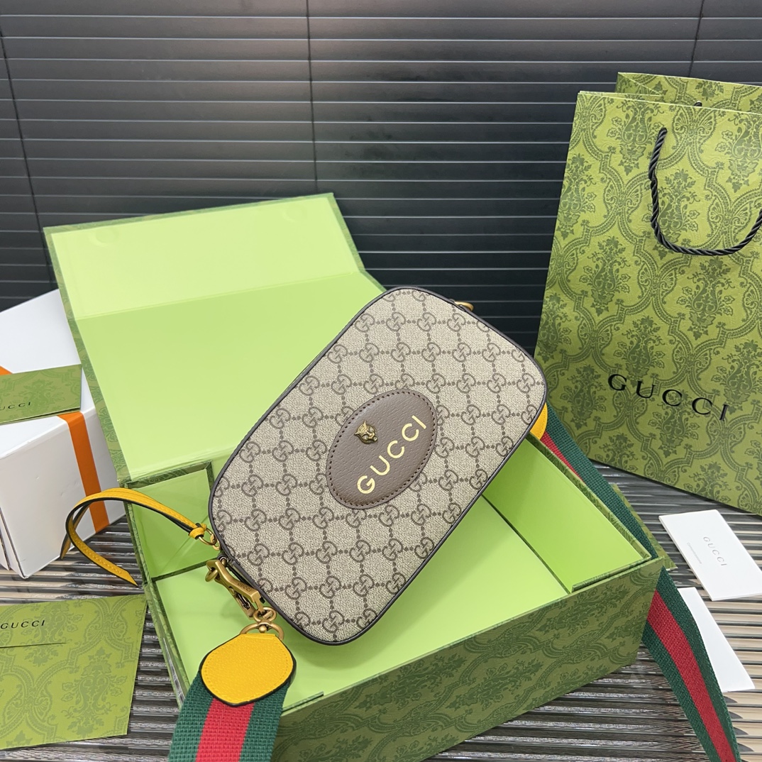 Gucci Camera Shoulder Bag Crossbody Bag