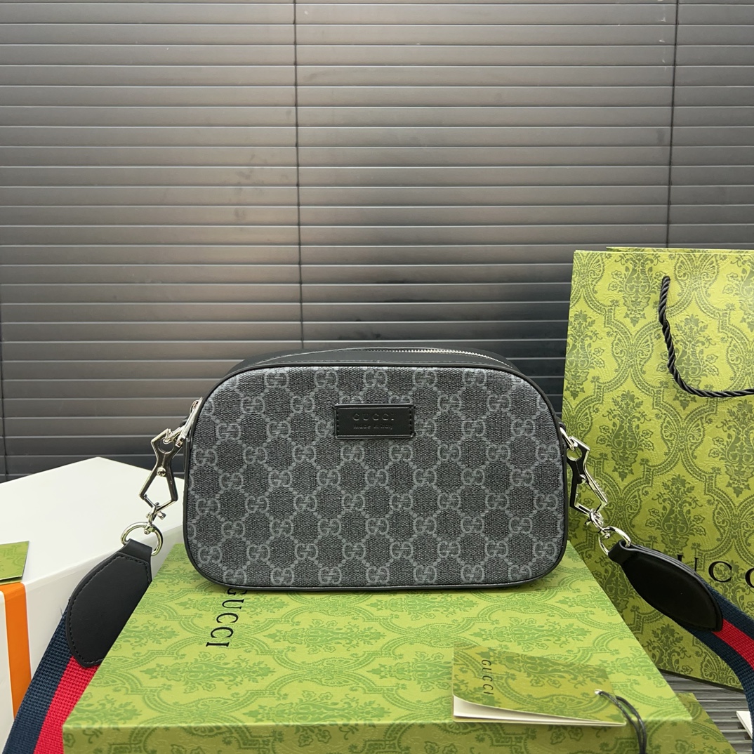 Gucci Camera Shoulder Bag Crossbody Bag