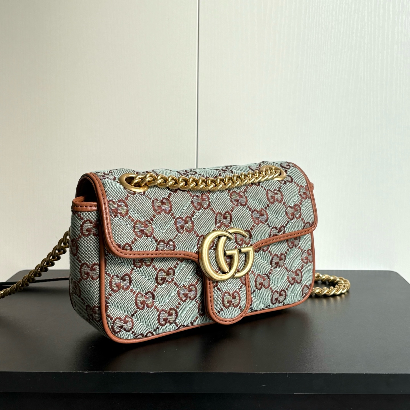 Gucci Marmont small size is upgraded. Model: 446744