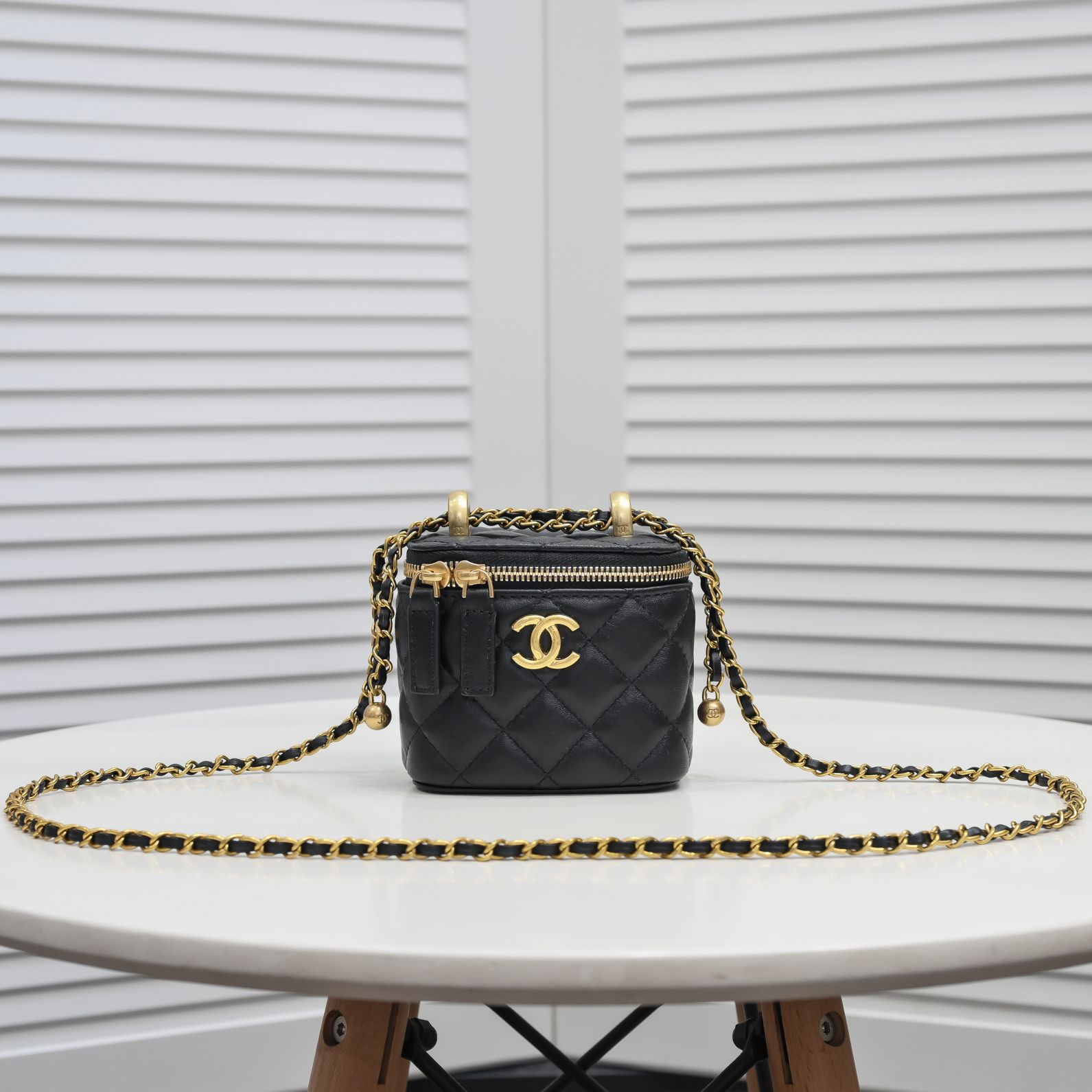 Chanel 8103 Mini Vanity Bag
