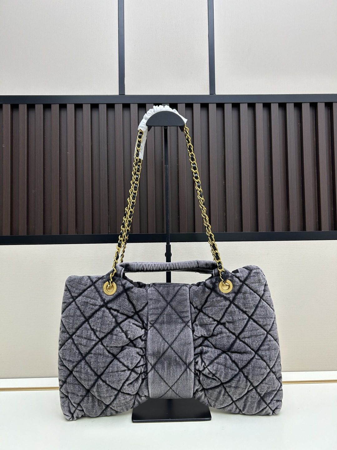 CHANEL 25K 99888 Washed Denim Large Bow Shoulder Bag