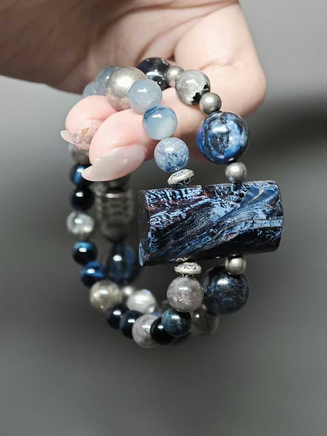 The lonely boat merges with the night,Quantum ripples pierce the misty veil.The ancient moon hangs o’er the new helm,Sailing tracks carve the cosmic dome.